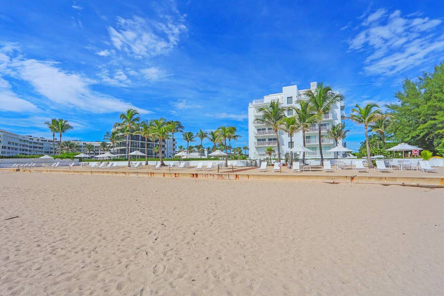 Property photo for 139 Sunrise Avenue, #1090, Palm Beach, FL