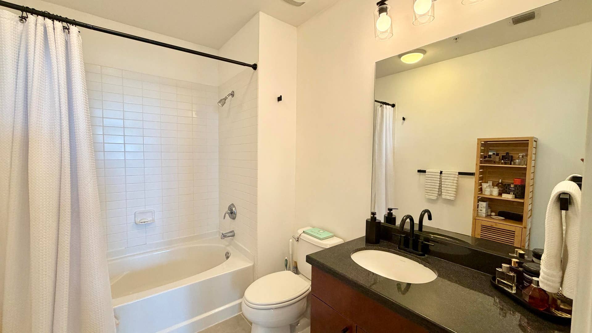 300 S Australian Avenue, #703, West Palm Beach, West Palm Beach, FL 33401 IMG_1761