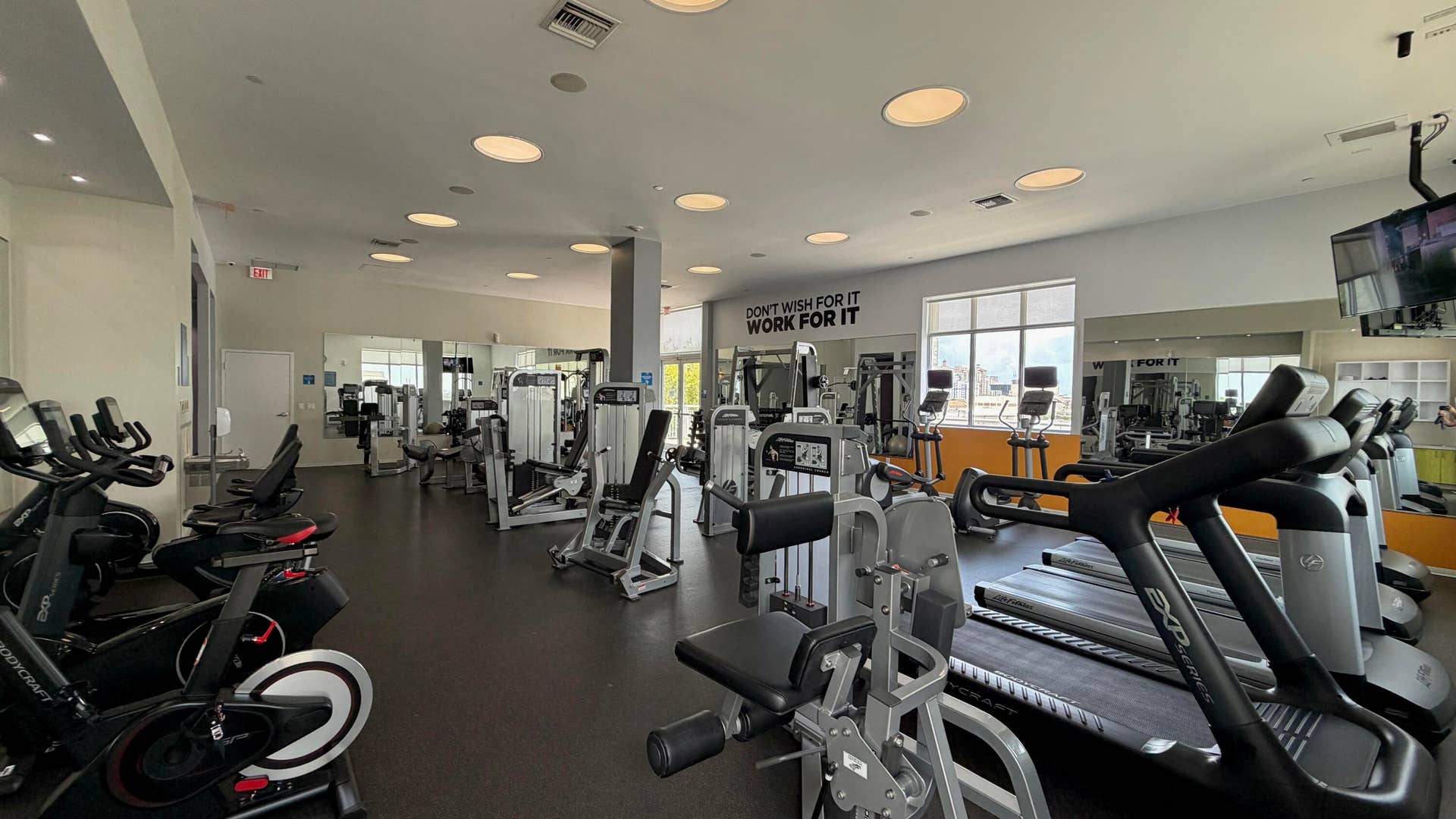 300 S Australian Avenue, #703, West Palm Beach, West Palm Beach, FL 33401 IMG_7243