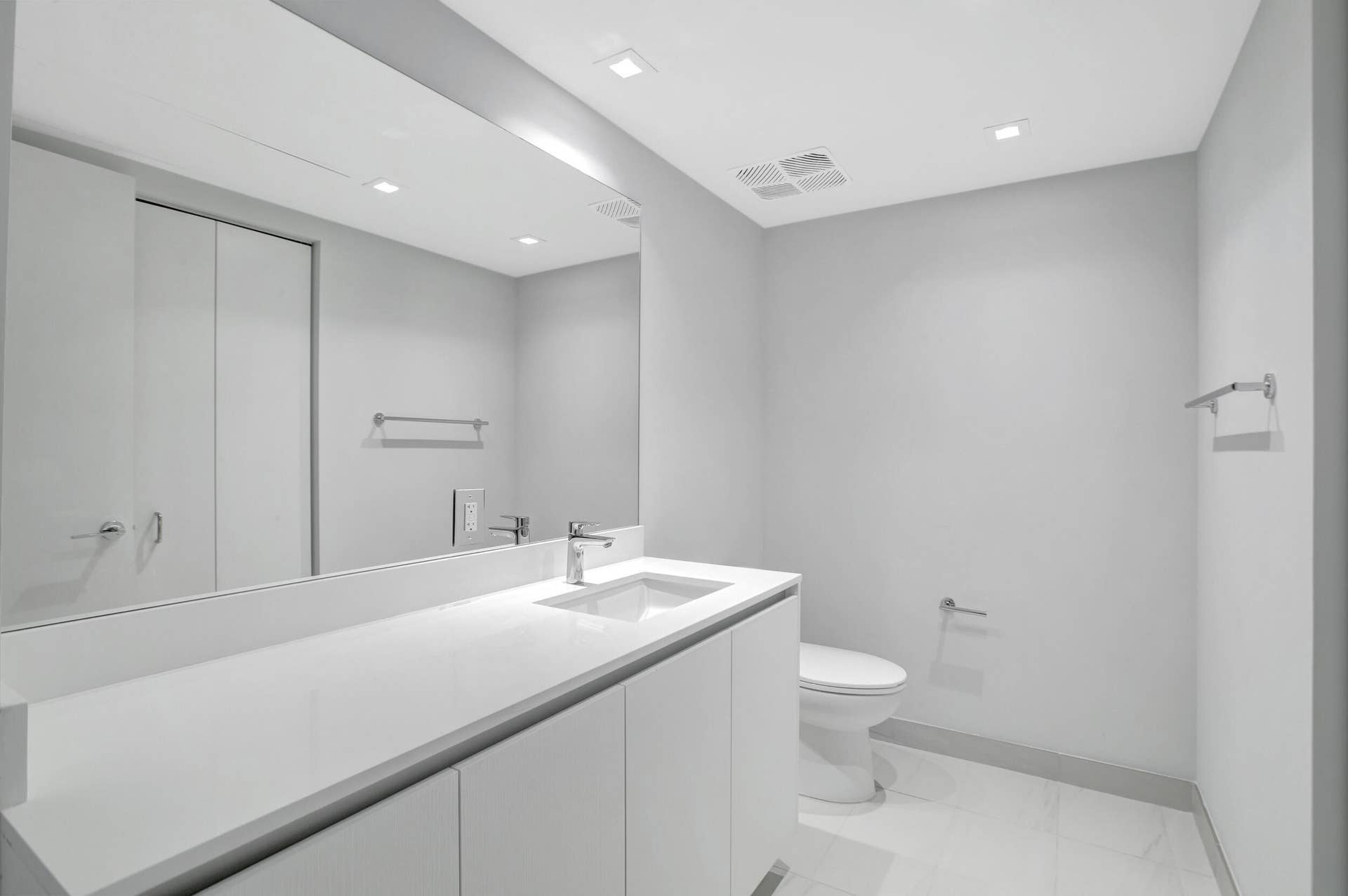 1116 N Ocean Boulevard, #1804, Pompano Beach, FL 33062 49__g6i2197