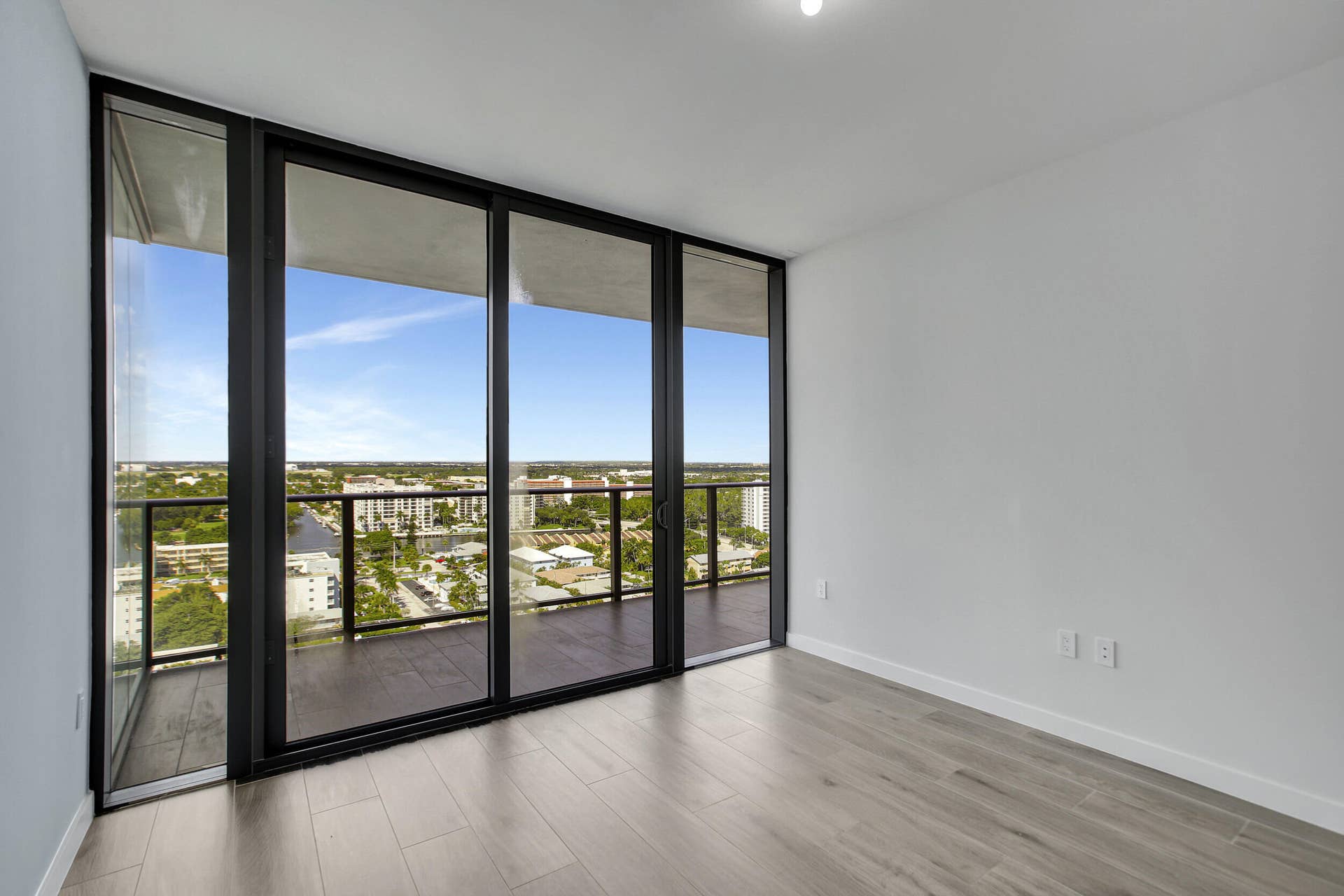 1116 N Ocean Boulevard, #1804, Pompano Beach, FL 33062 61__g6i2272