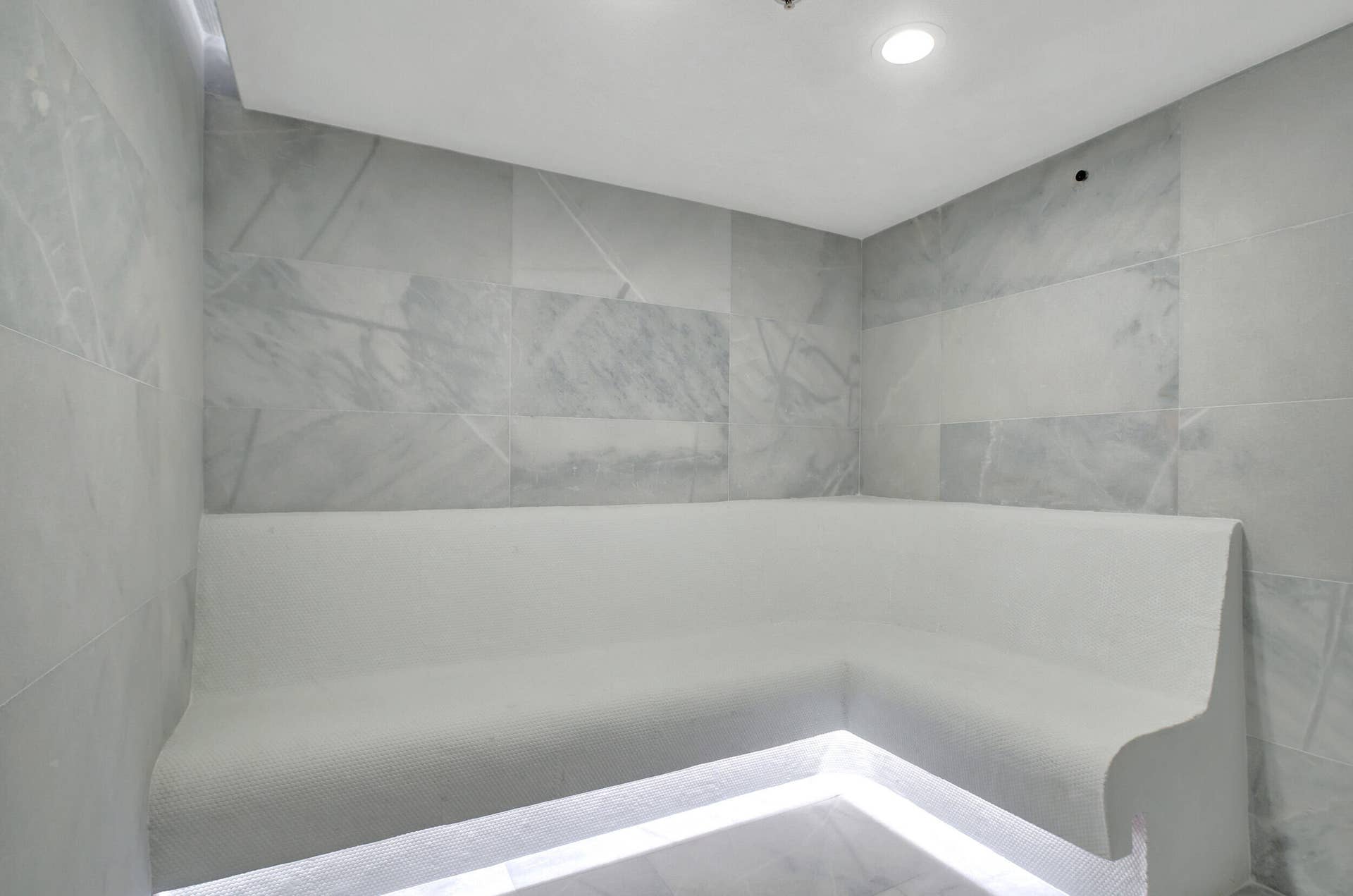 1116 N Ocean Boulevard, #1804, Pompano Beach, FL 33062 37__g6i2127