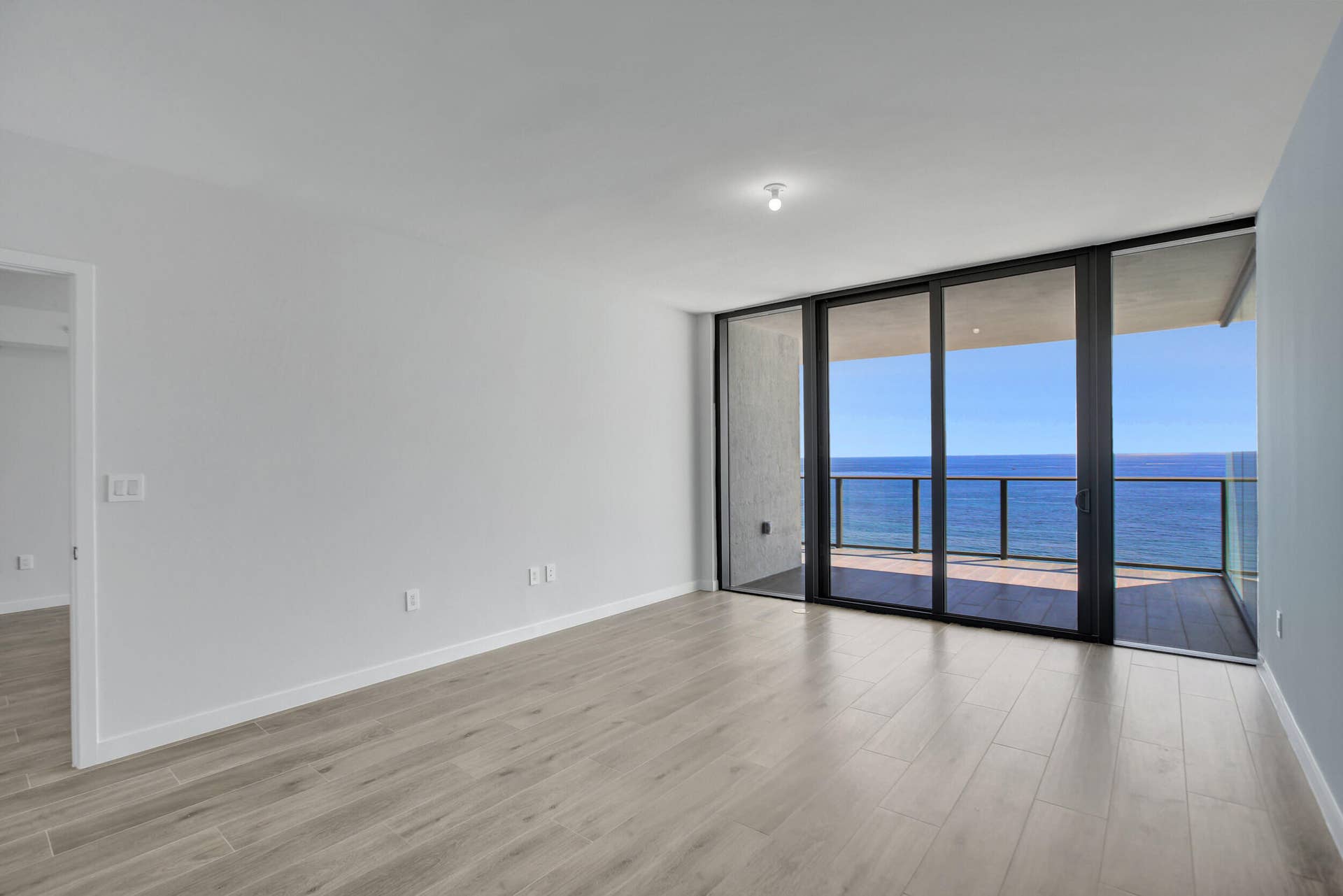 1116 N Ocean Boulevard, #1804, Pompano Beach, FL 33062 75__g6i2347