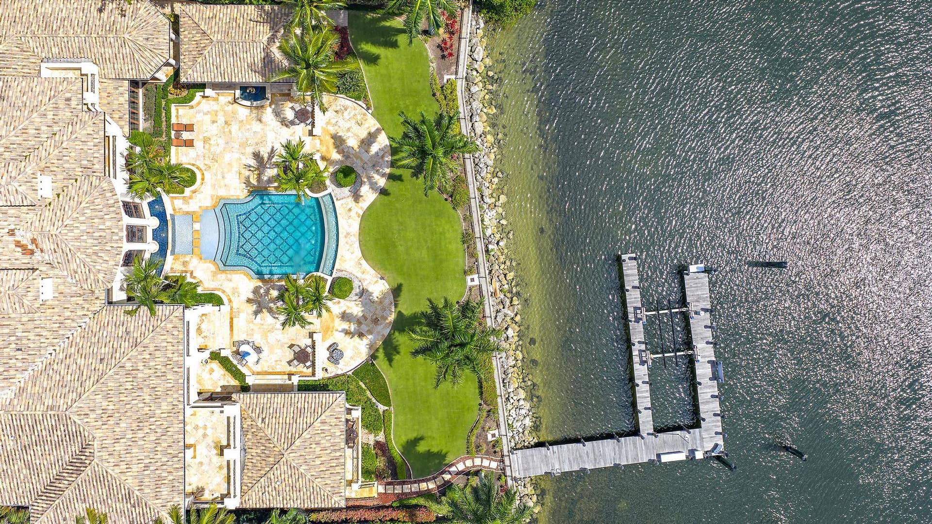 2330 Seven Oaks Ln-108