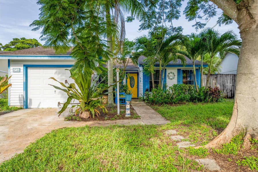 Property photo for 4744 Brook Drive, West Palm Beach, FL