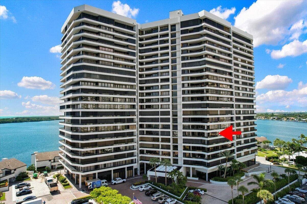 100 Lakeshore Drive, #558, North Palm Beach, FL 33408 03-DJI_0001.jpg aw