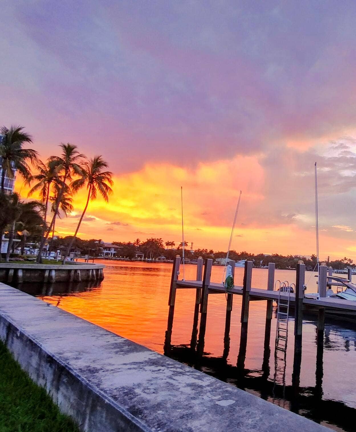 990 CASUARINA Road, #4, Delray Beach, FL 33483 Stunning sunset views!