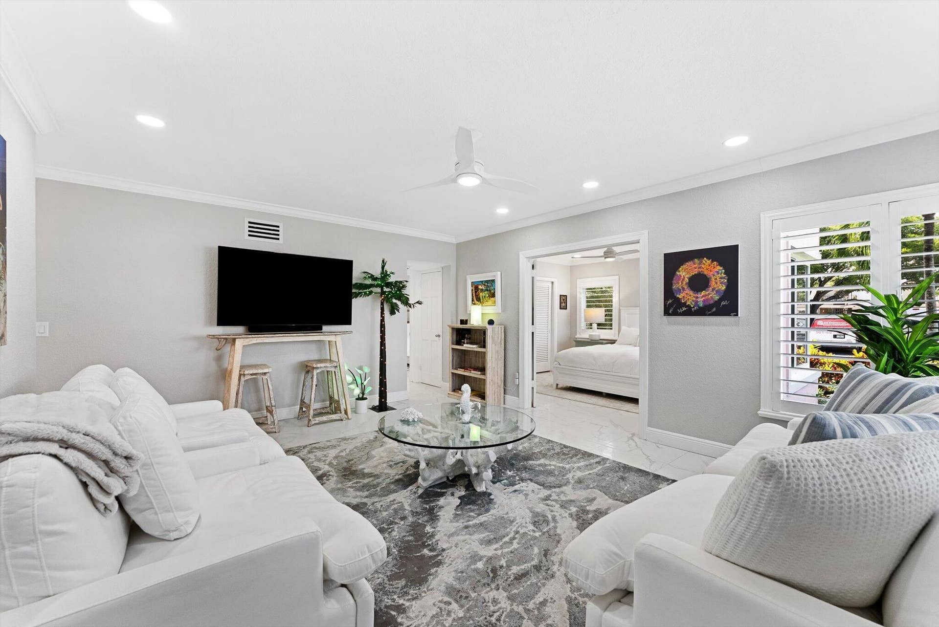 990 CASUARINA Road, #4, Delray Beach, FL 33483 06-6