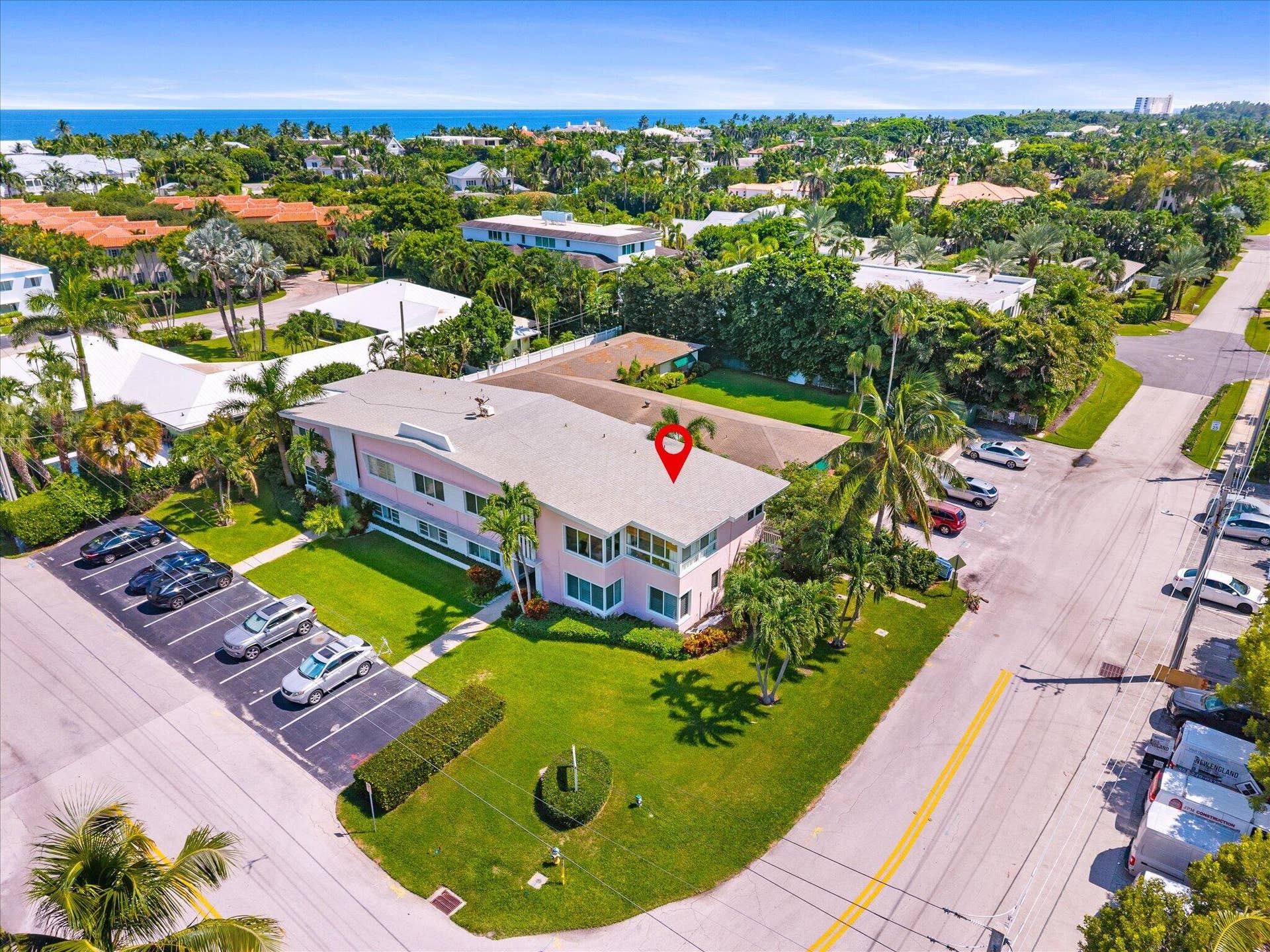990 CASUARINA Road, #4, Delray Beach, FL 33483 32-32