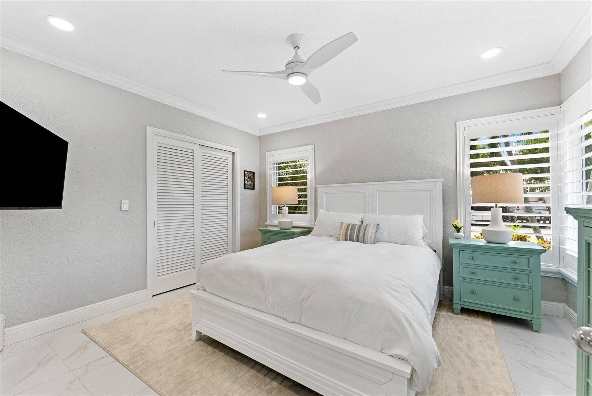 990 CASUARINA Road, #4, Delray Beach, FL 33483 13-13