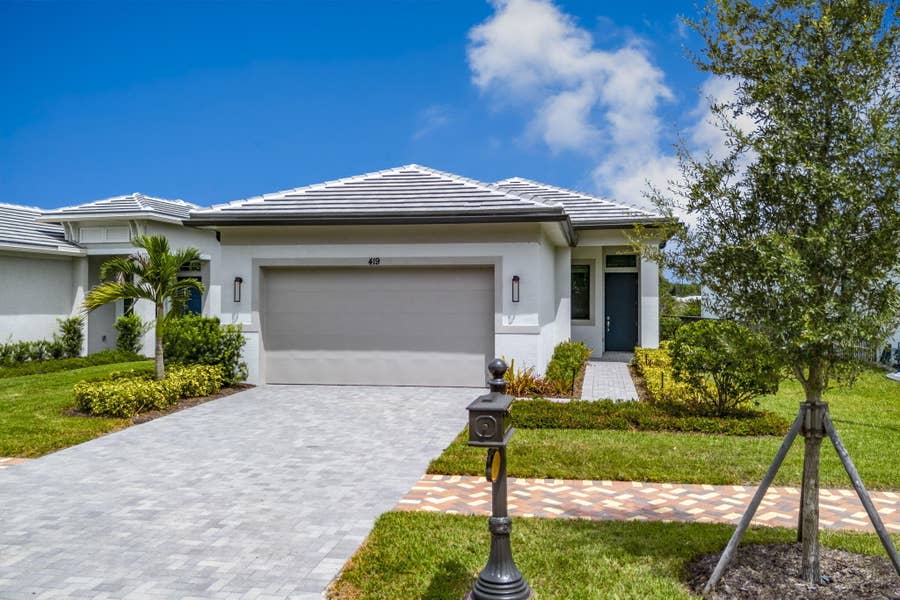 Property photo for 419 SE Via Sangro, Port St Lucie, FL