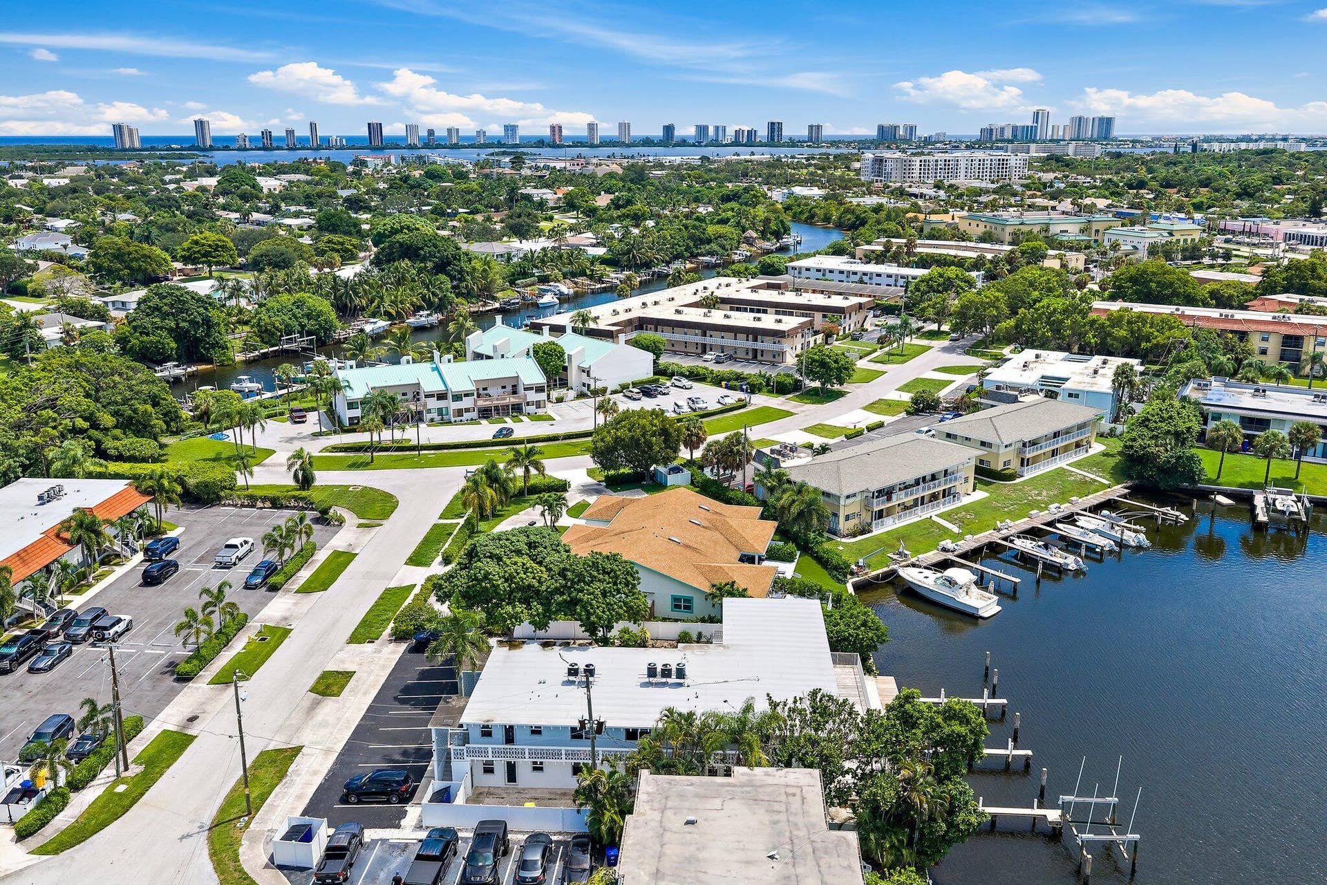 624 Southwind Circle, #1, North Palm Beach, FL 33408 023-624SouthwindCir-NorthPalmBeach-SMALL
