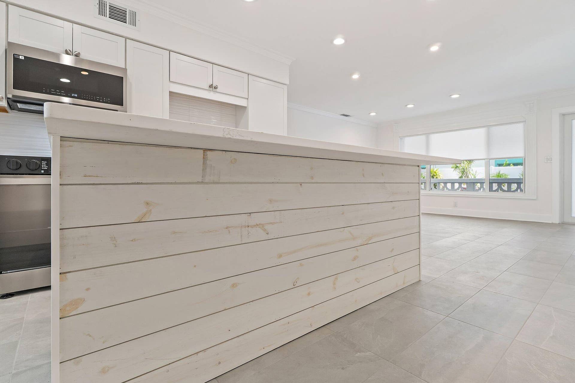 077-624SouthwindCir-NorthPalmBeach-SMALL