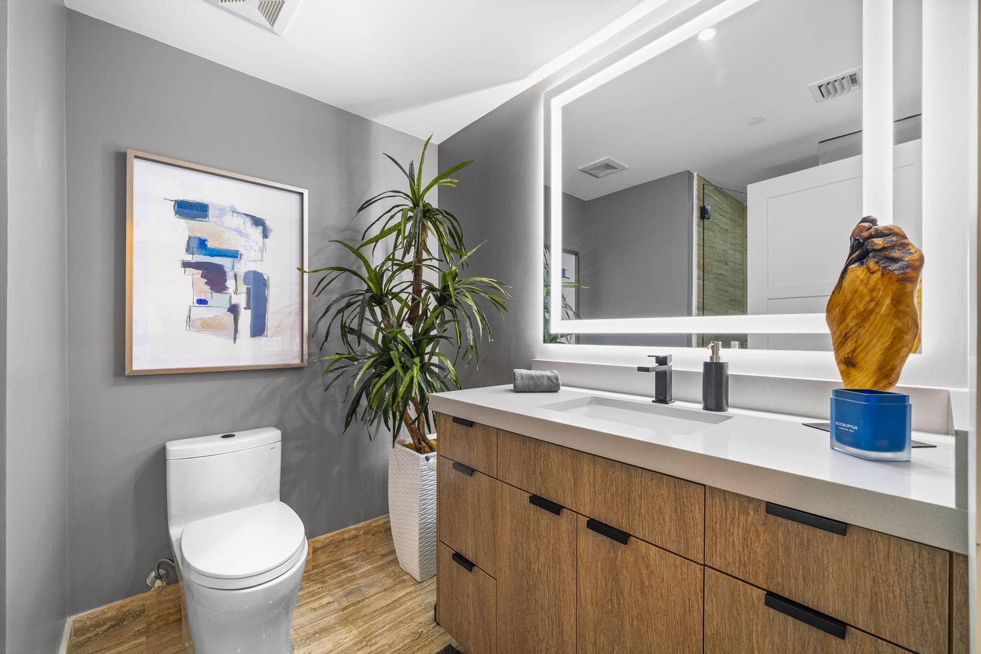 101 S Fort Lauderdale Beach Boulevard, #702, Fort Lauderdale, FL 33316 3-web-or-mls-A7R01547 copy