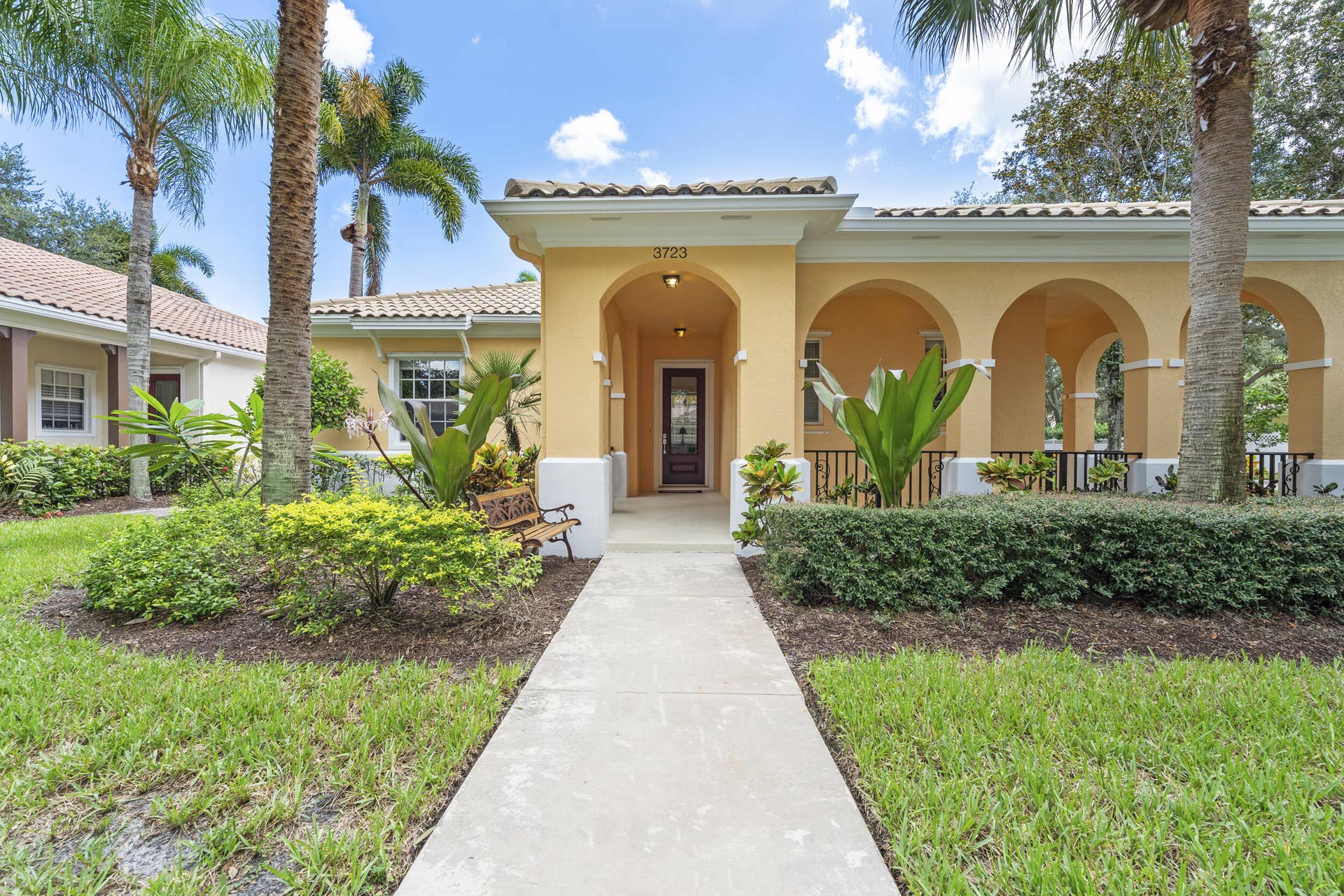 3723 Community Drive, Jupiter, FL 33458 Front View