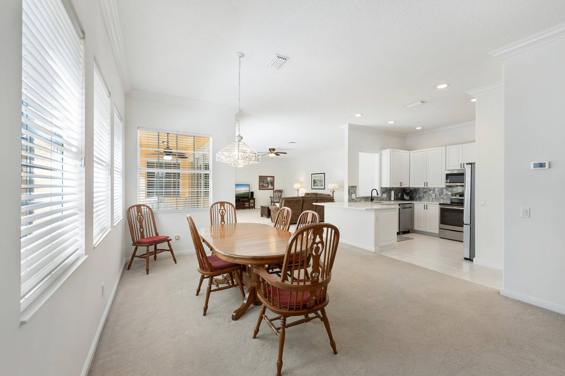 3723 Community Drive, Jupiter, FL 33458 Dining Area