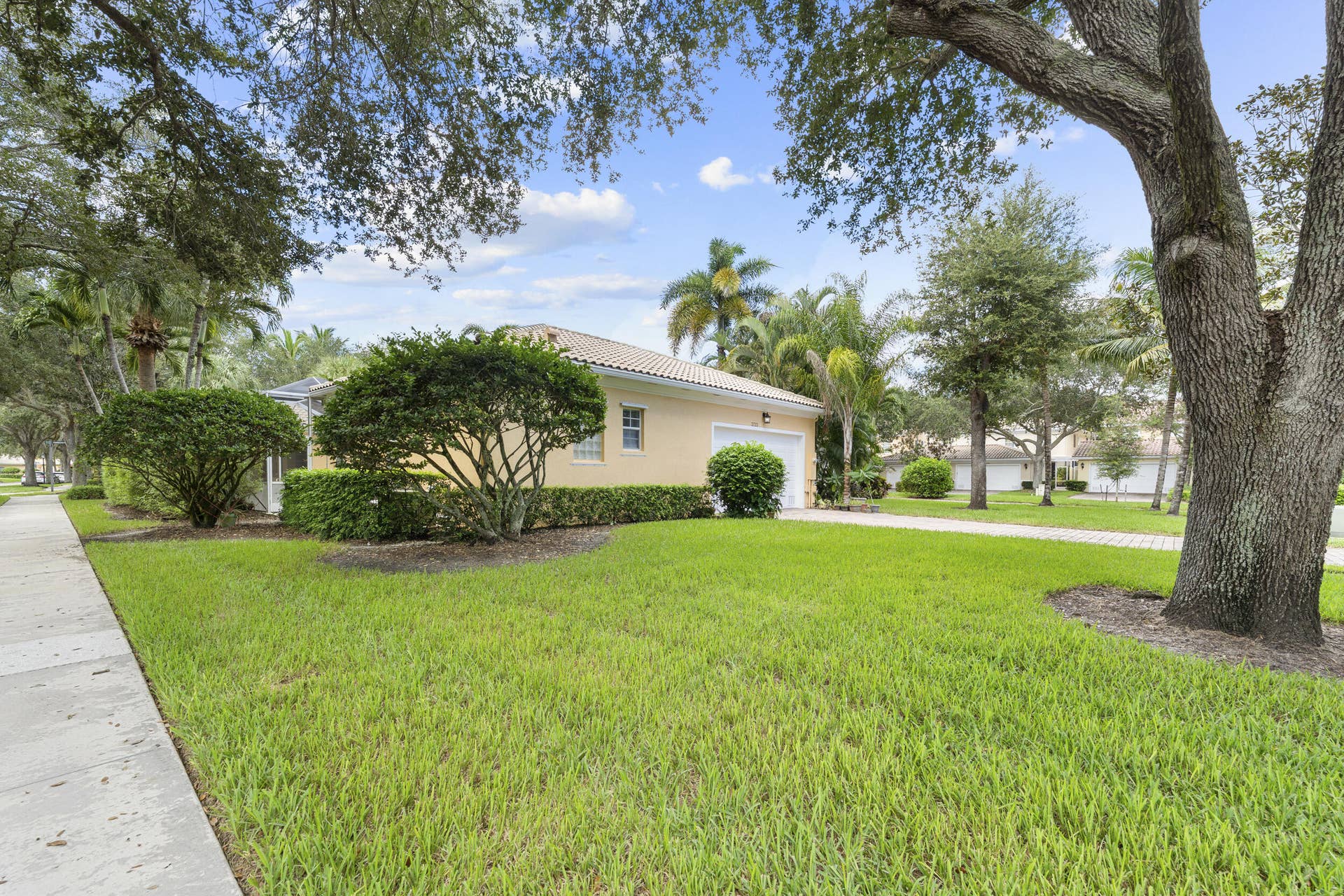 3723 Community Drive, Jupiter, FL 33458 Back yard