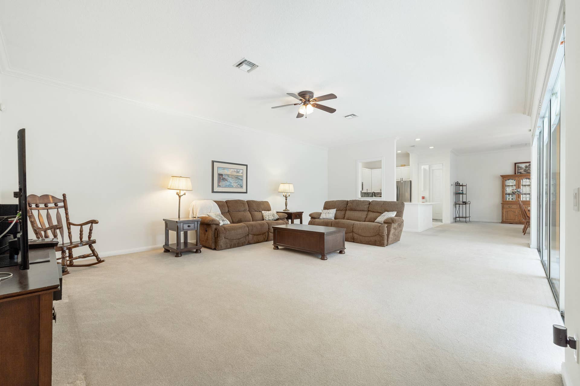 3723 Community Drive, Jupiter, FL 33458 Living Room