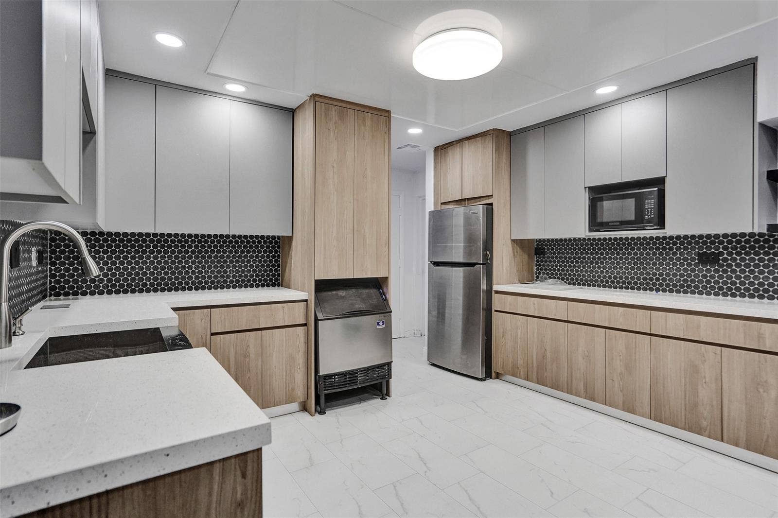 Clubhouse kitchen