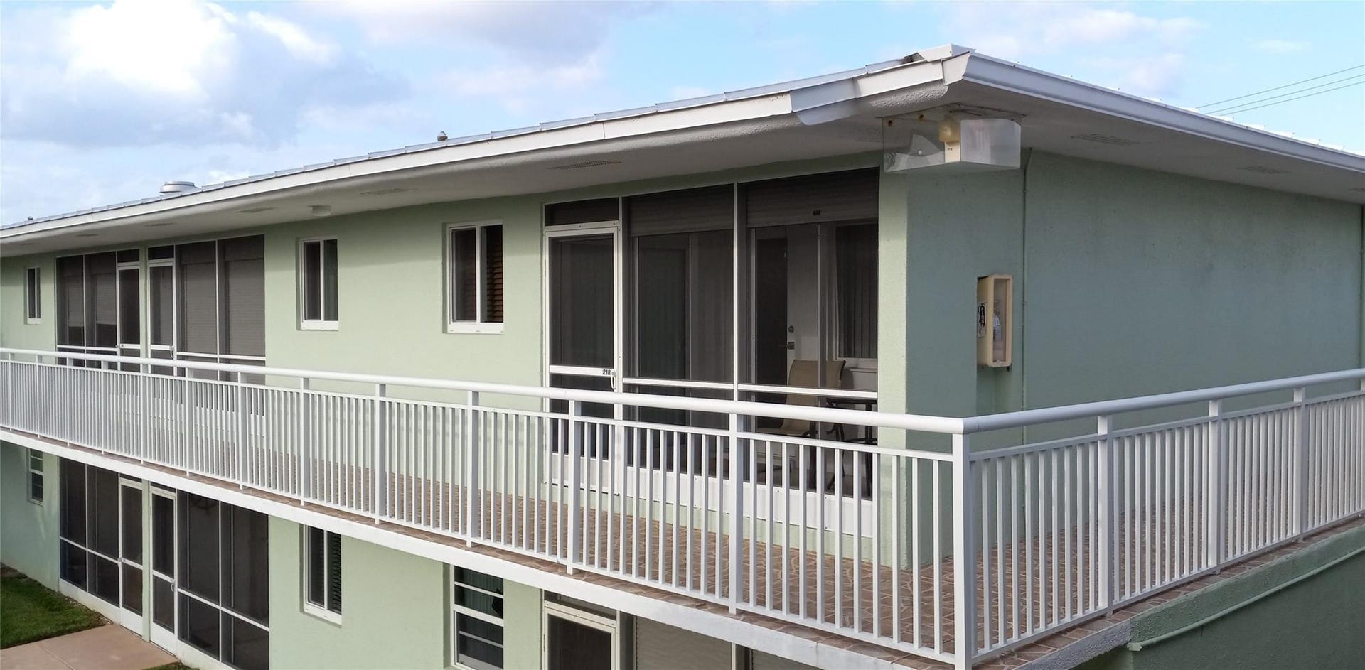 2100 NE 38th Street, #218, Lighthouse Point, FL 33064 Photo 2