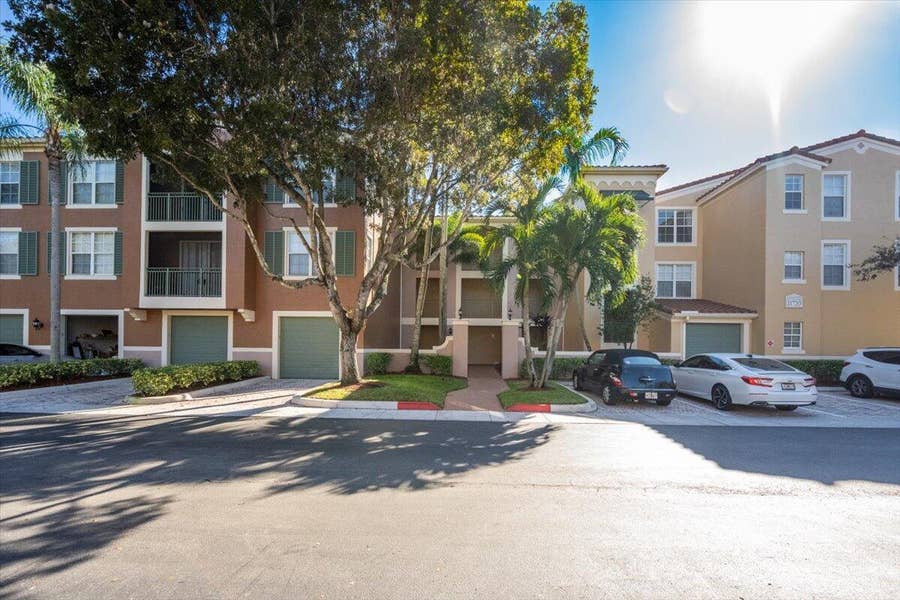 Property photo for 11720 SAINT ANDREWS Place, #107, Wellington, FL