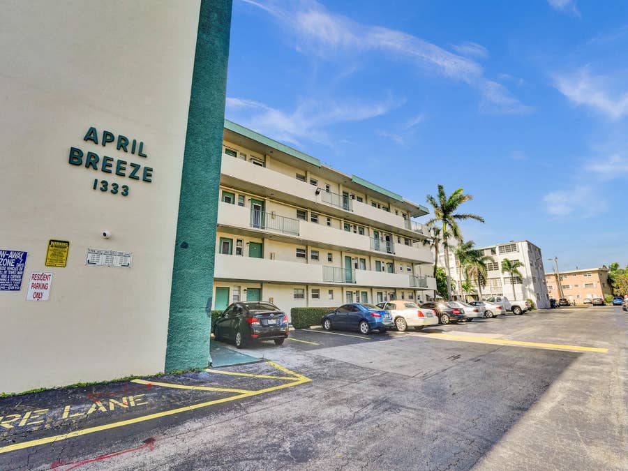 Property photo for 1333 E HALLANDALE BEACH Boulevard, #302, Hallandale Beach, FL