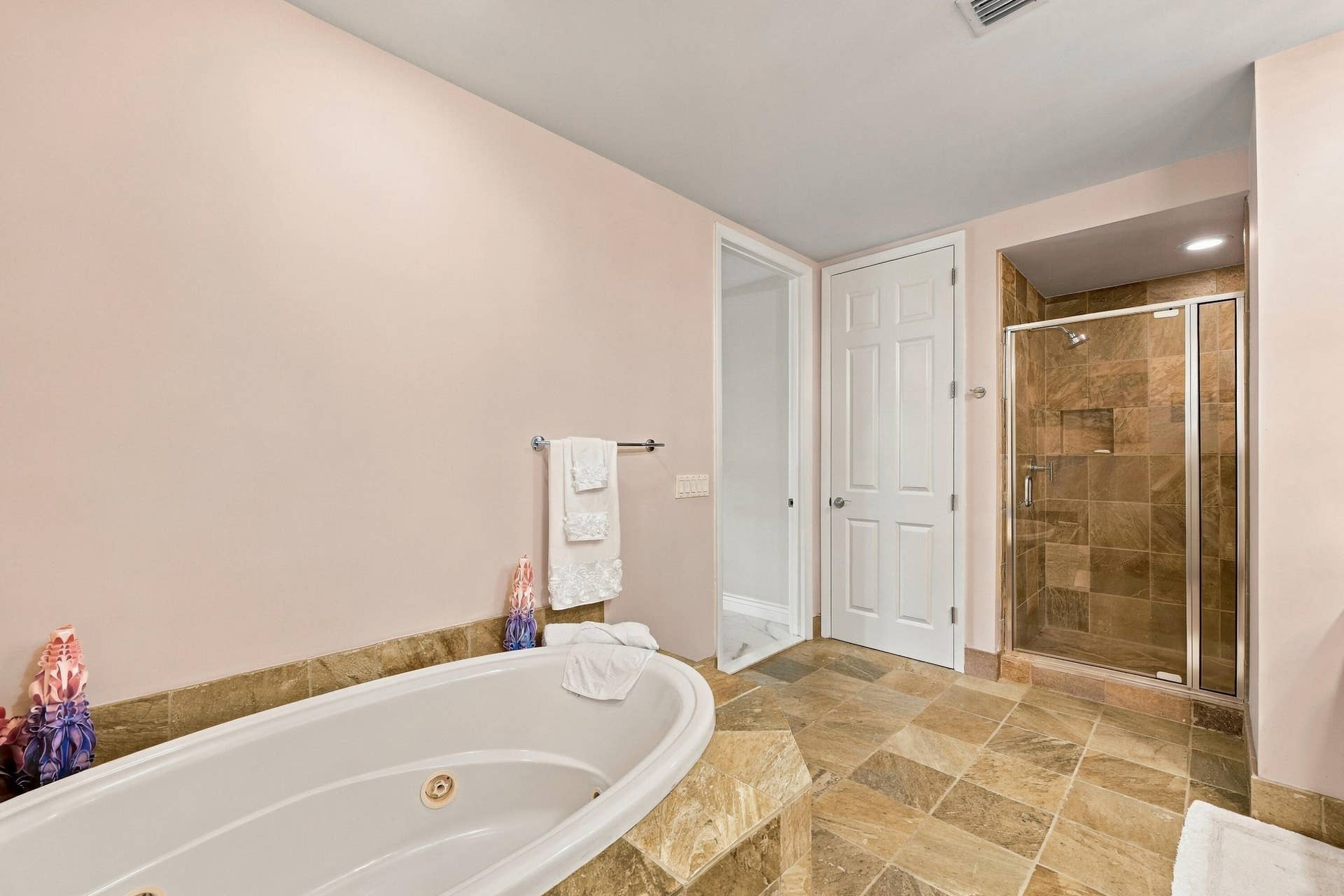 21_primary bathroom
