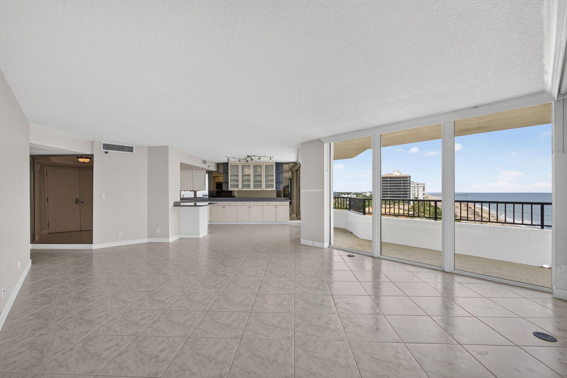 600 Ocean Drive, #9A, Juno Beach, FL 33408 25-web-or-mls-5D1A7772