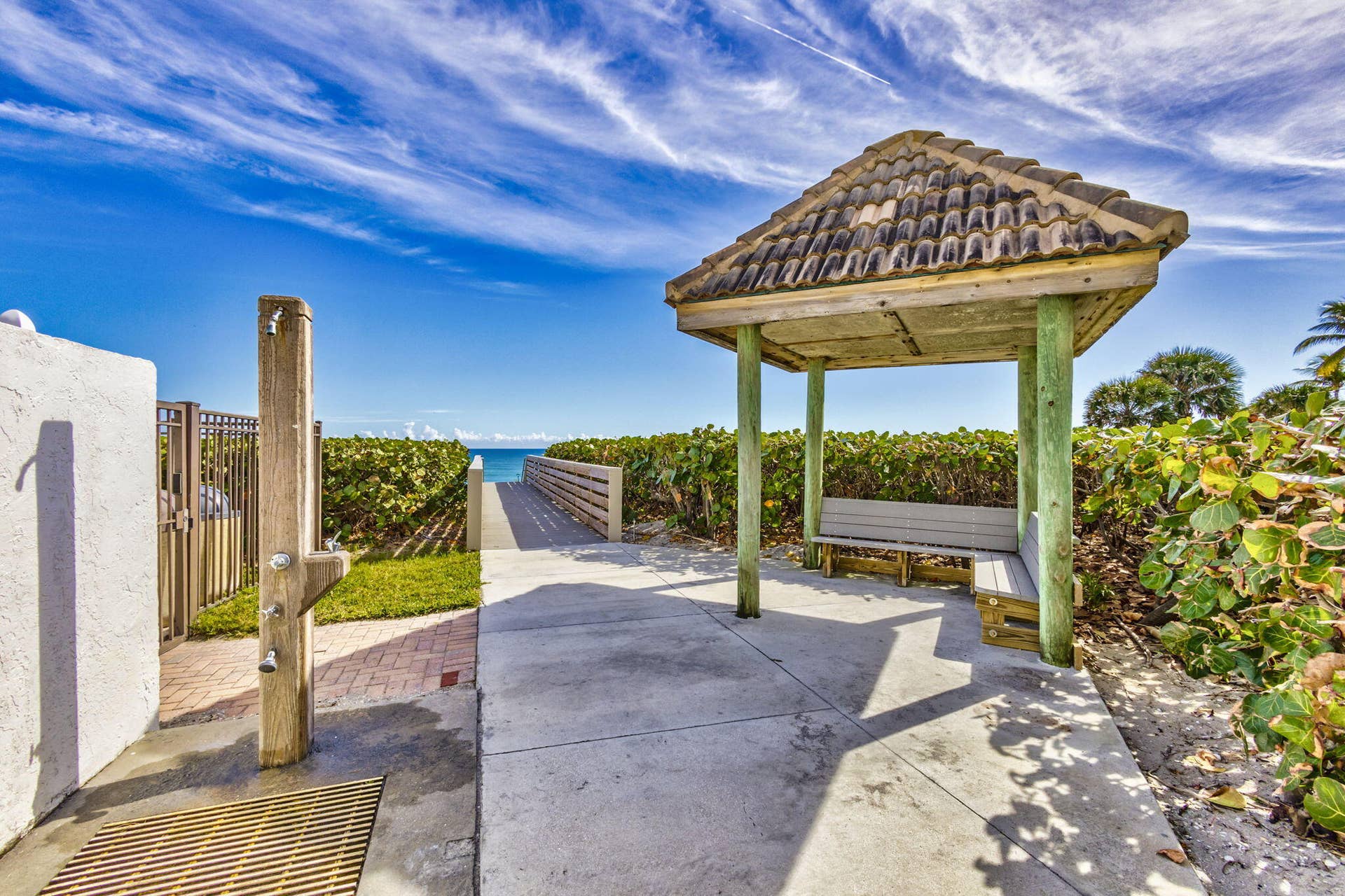 600 Ocean Drive, #9A, Juno Beach, FL 33408 87-web-or-mls-77_5d1a6135_6_7_8_9