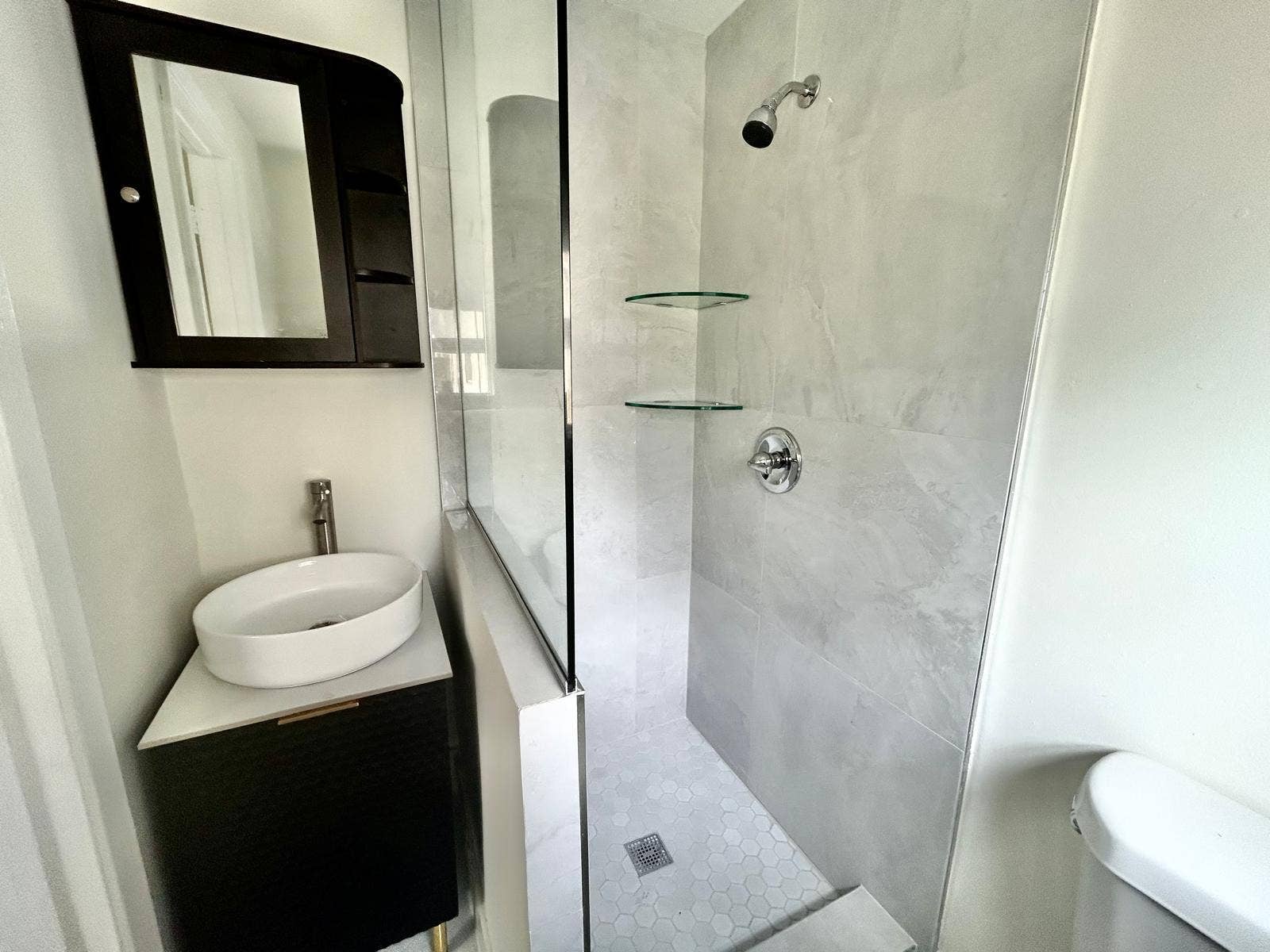 Deerfield Beach, FL 33064 WhatsApp Image 2026-09-15 at 10.55.52 AM