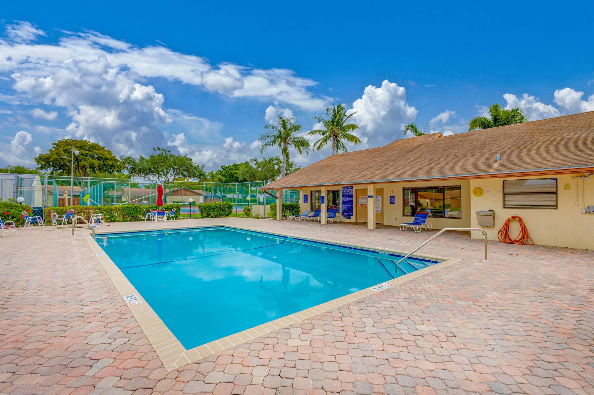 1240 SUMMIT PLACE Circle, #D, West Palm Beach, West Palm Beach, FL 33415 Community Pool