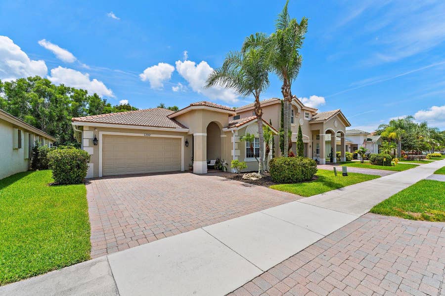 Property photo for 1292 SE Fleming Way, Stuart, FL