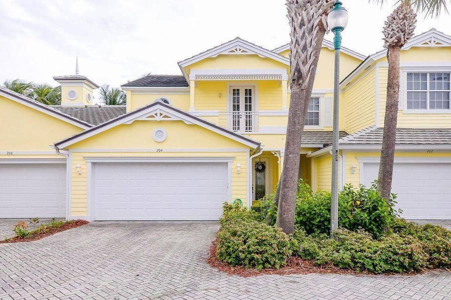 Property photo for 204 Mariner Bay Boulevard, Fort Pierce, FL
