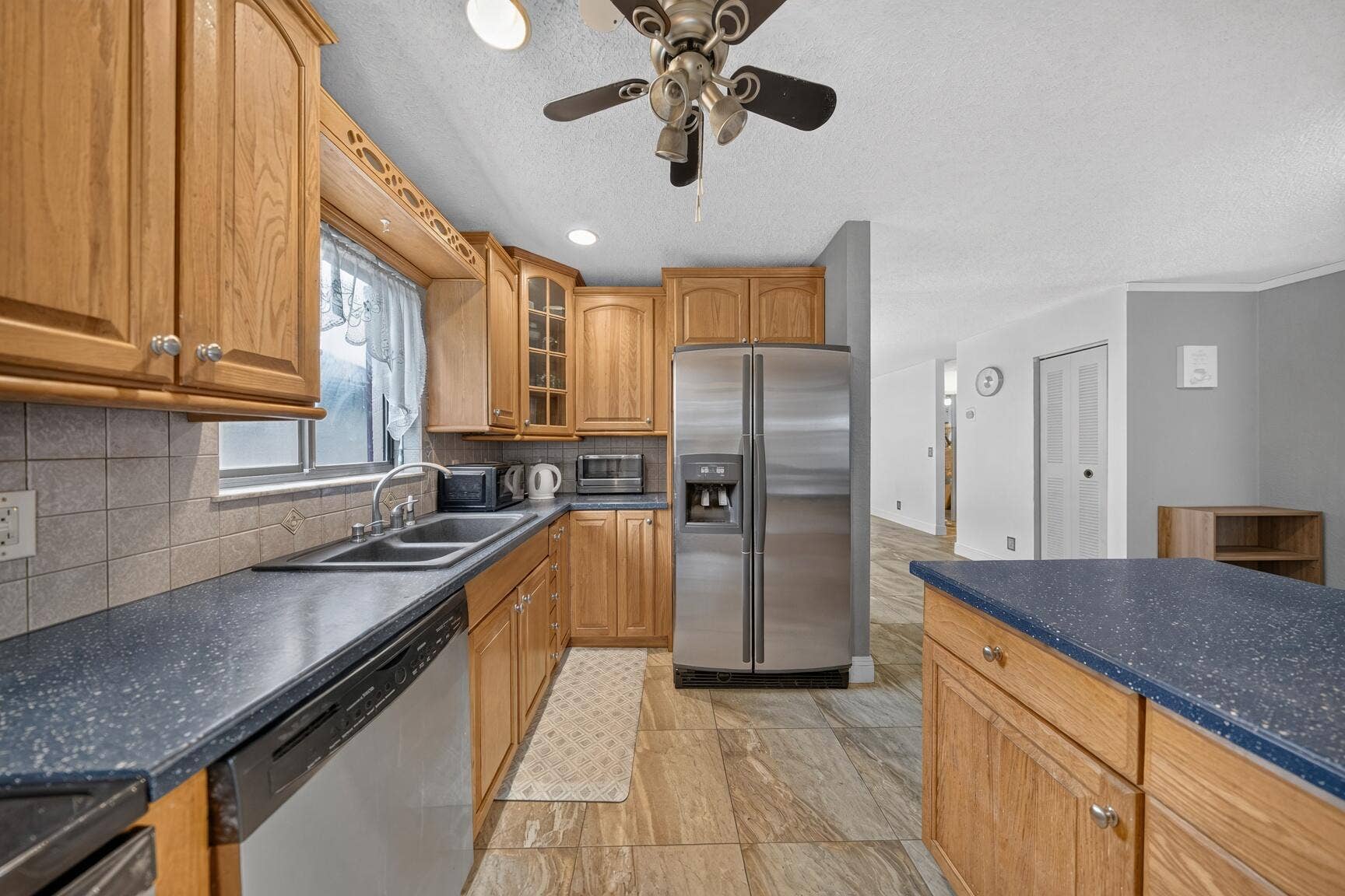 9811 SW 57TH Street, Cooper City, FL 33328 Photo-16
