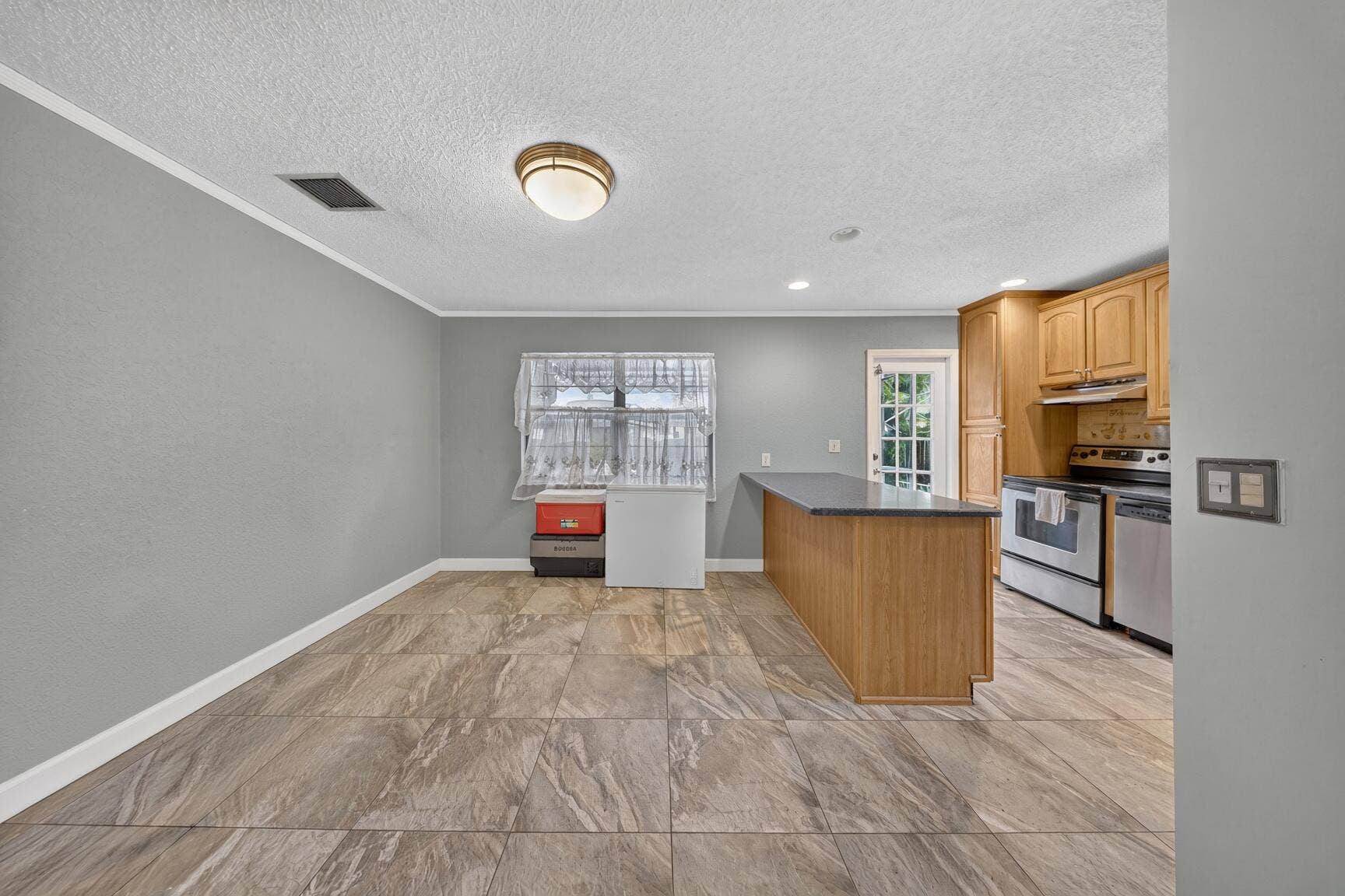9811 SW 57TH Street, Cooper City, FL 33328 Photo-17