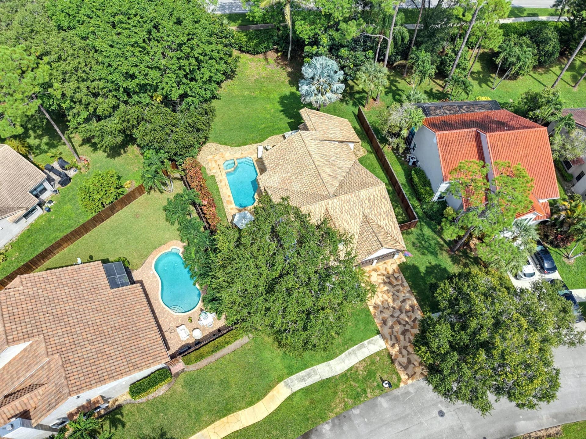 DJI_20260914113034_0412_D