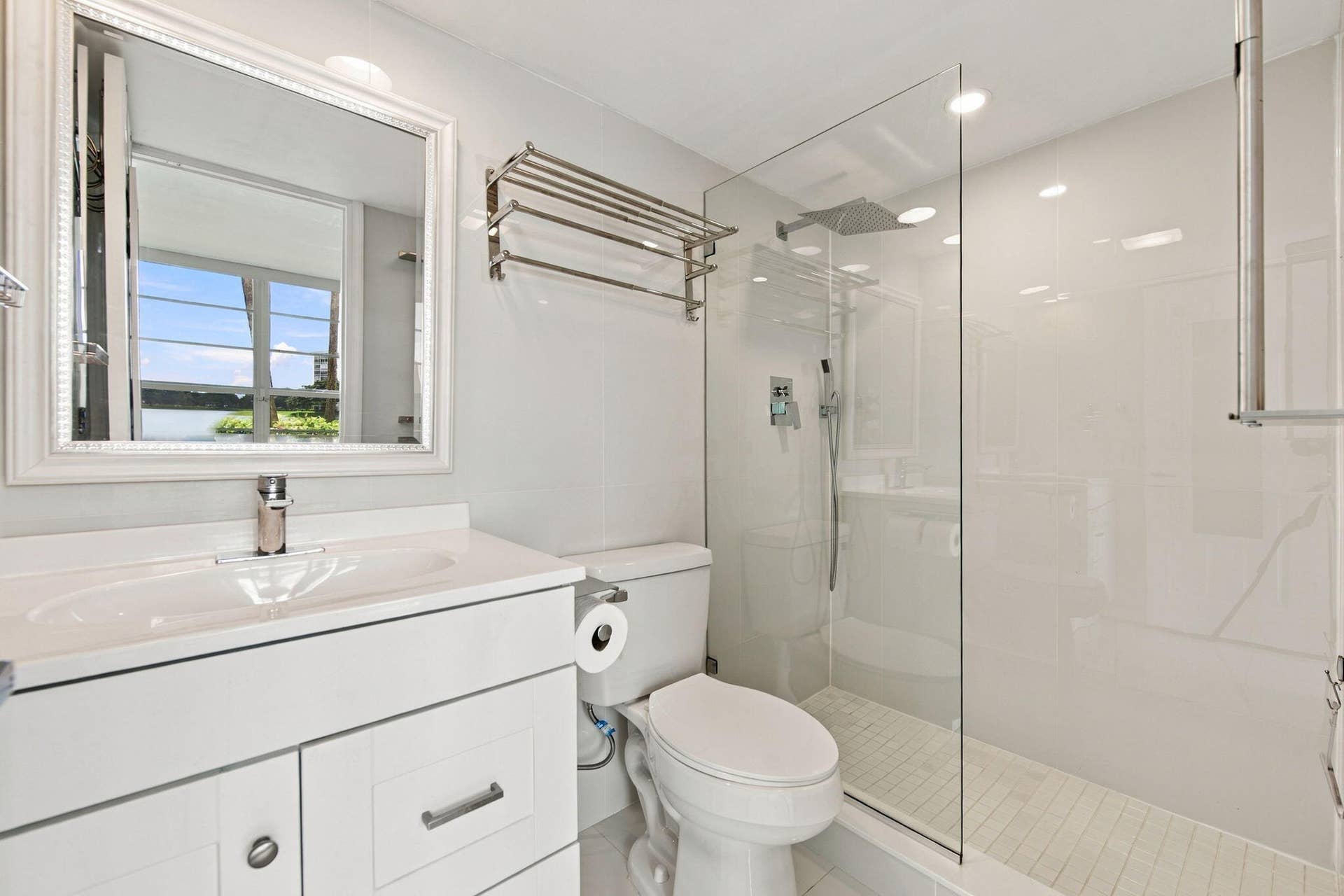 3091 N COURSE Drive, #106, Pompano Beach, FL 33069 18-web-or-mls-DSC_2674