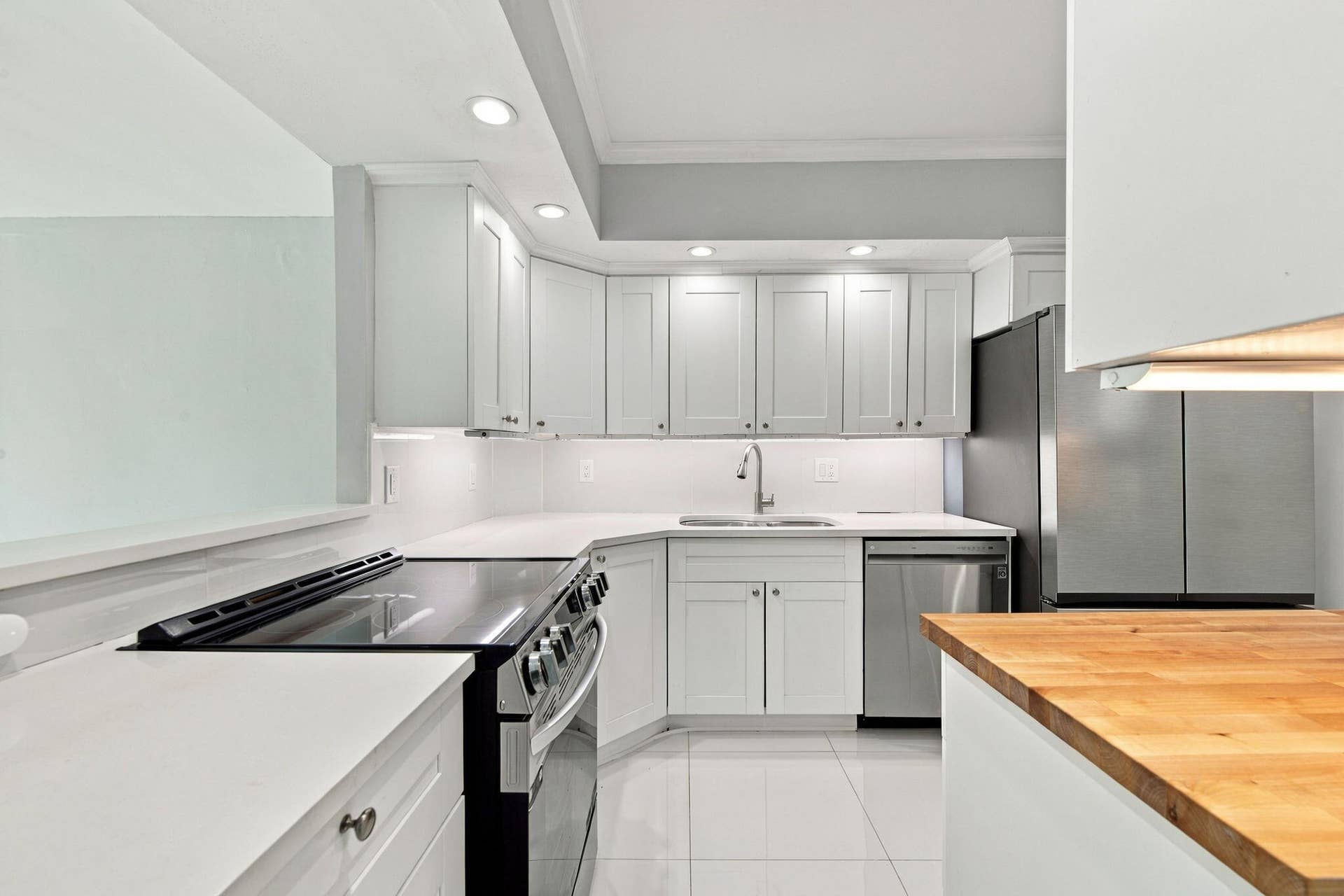 3091 N COURSE Drive, #106, Pompano Beach, FL 33069 28-web-or-mls-DSC_2713