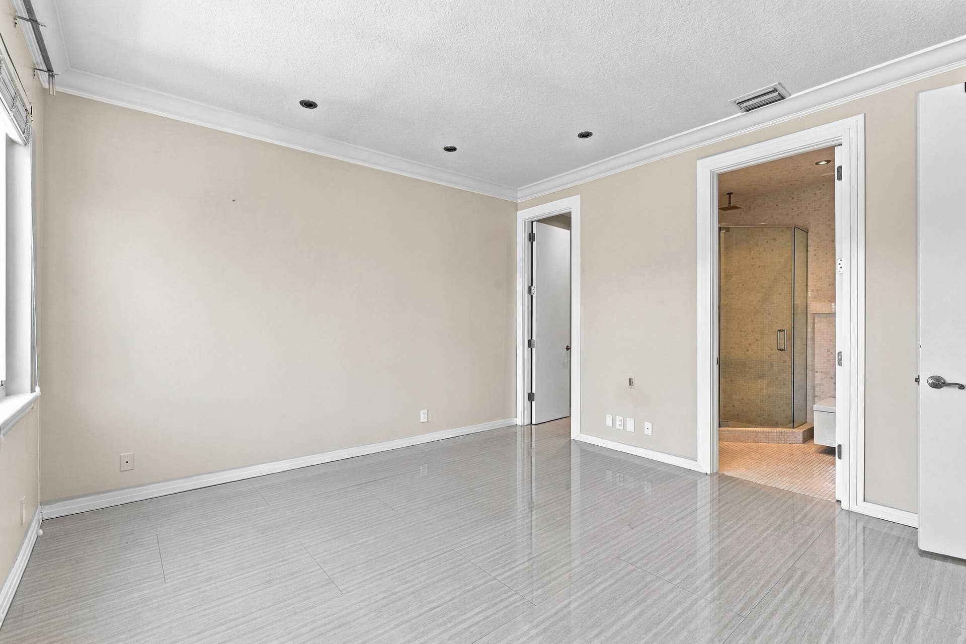 1431 SE 2ND Court, Fort Lauderdale, Fort Lauderdale, FL 33301 25_0o1a4344