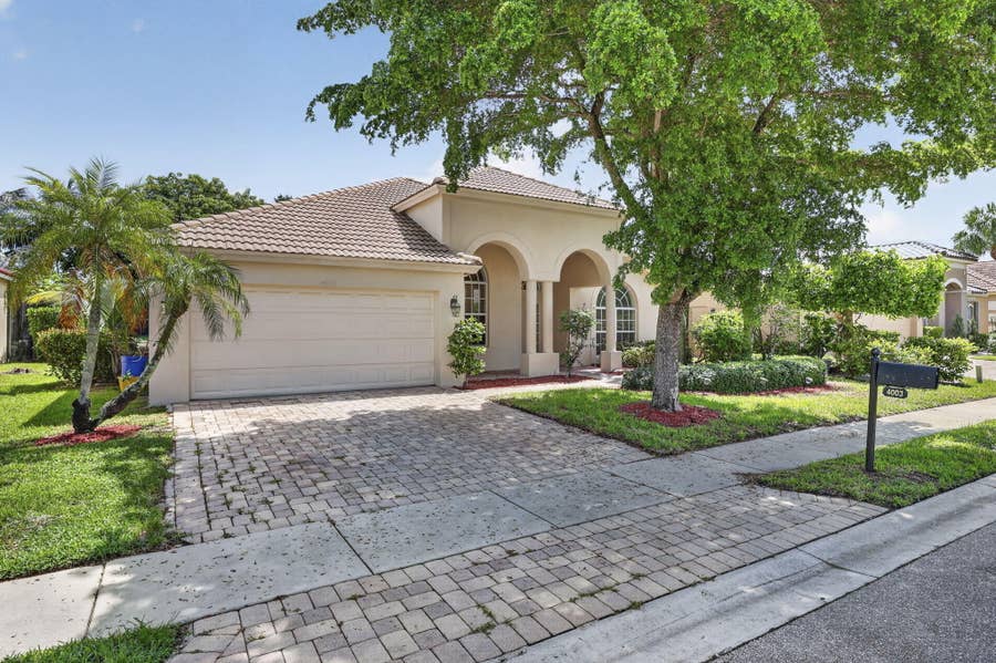 Property photo for 4003 W Hamilton Key, West Palm Beach, FL