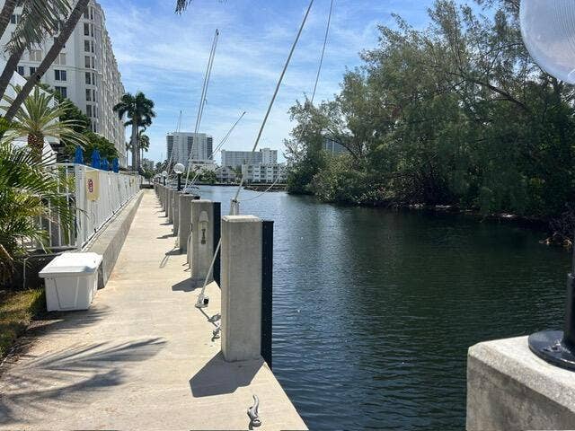 2860 NE 14th Street Causeway, #405 D, Pompano Beach, FL 33062 dea55998-3400-430b-b97b-61e79b19ae8a