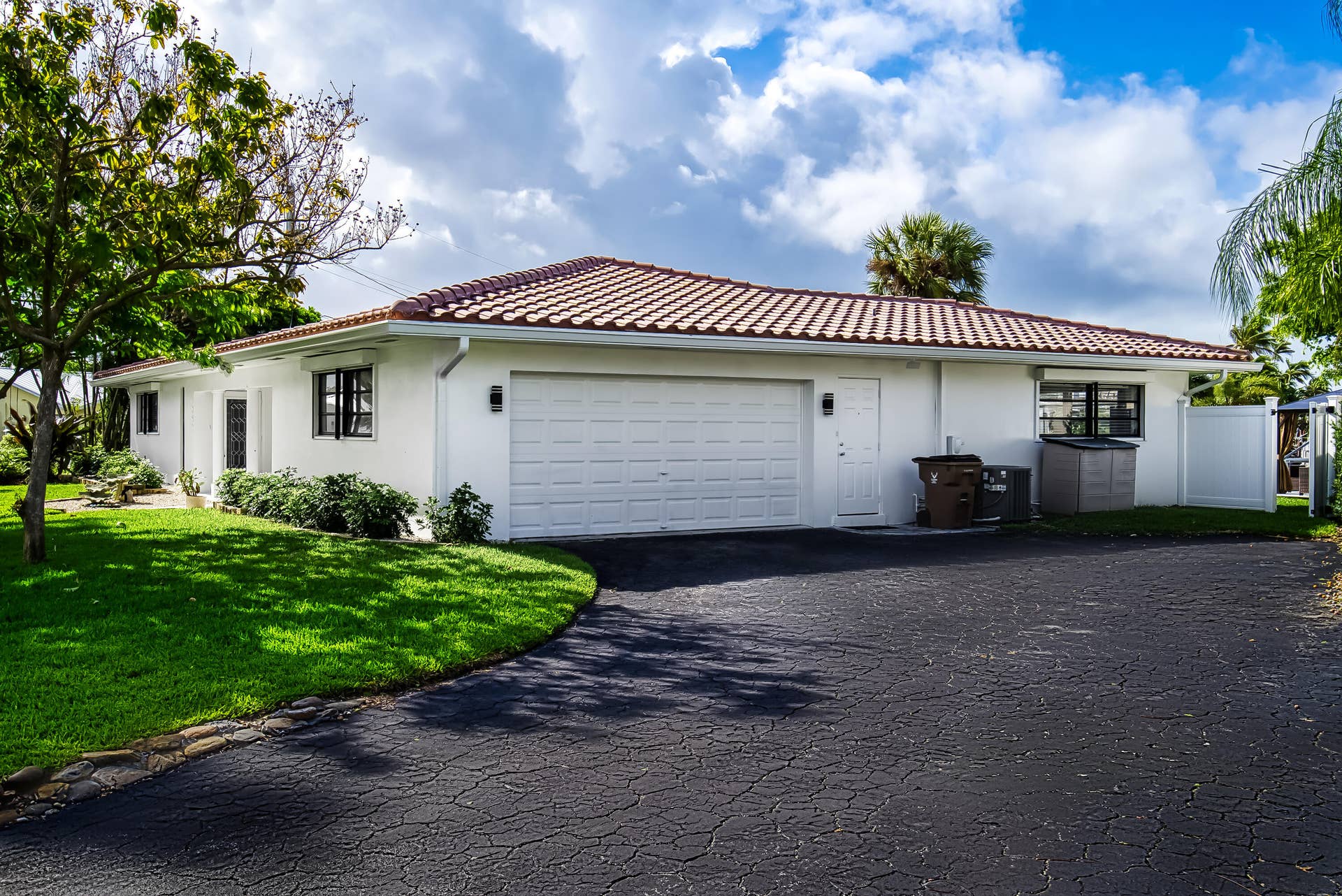1250 SE 10TH Street, Deerfield Beach, Deerfield Beach, FL 33441 White stucco exterior with a terracotta tile roof