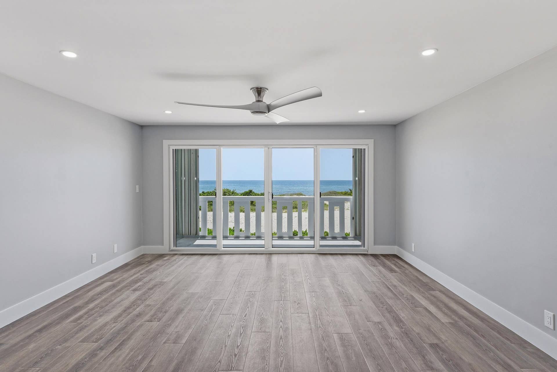 019-025-1012 N Ocean Blvd-4200x2804