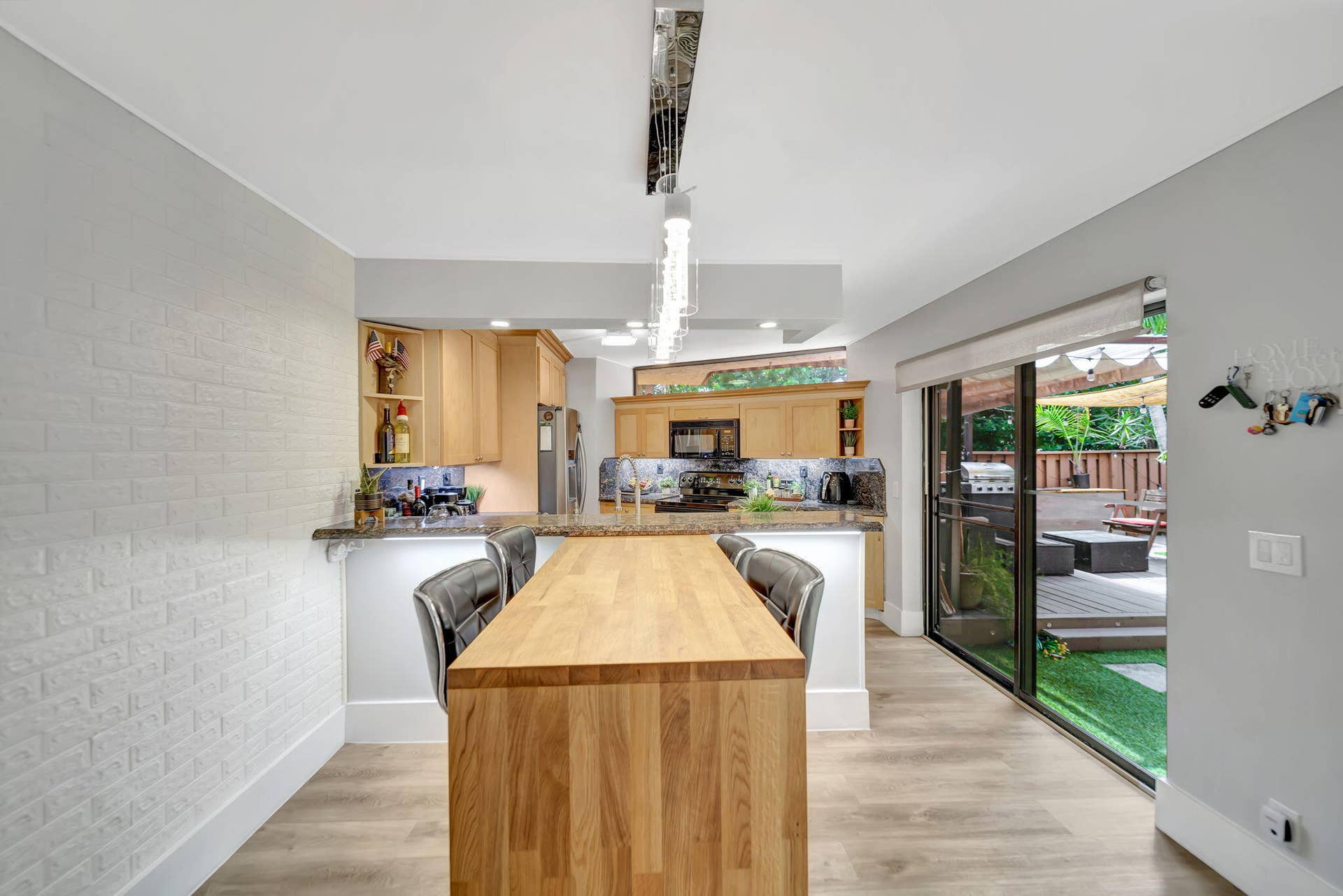 8105 SEVERN Drive, #C, Boca Raton, FL 33433 12_BREAKFAST AREA_KITCHEN_2