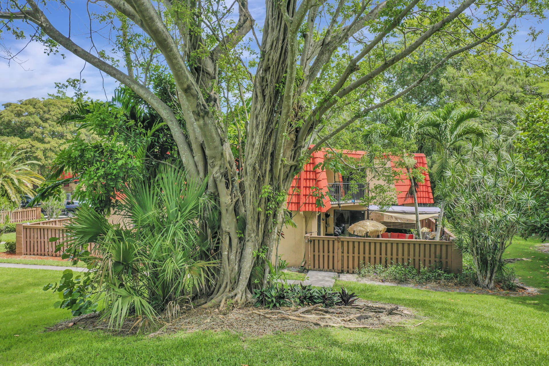 8105 SEVERN Drive, #C, Boca Raton, FL 33433 39_TH_VIEW FROM THE GARDEN AREA_1