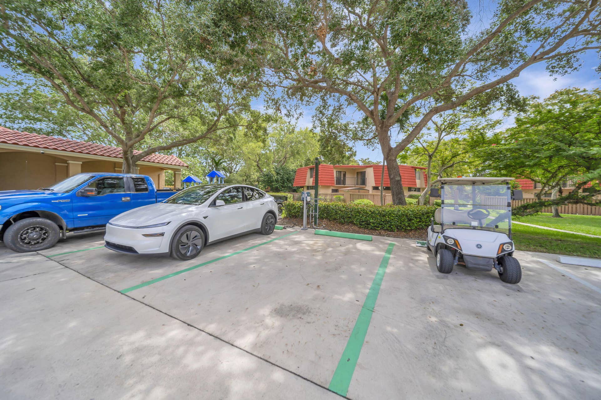 8105 SEVERN Drive, #C, Boca Raton, FL 33433 47_AMENITIES_EV CHARGE STATION
