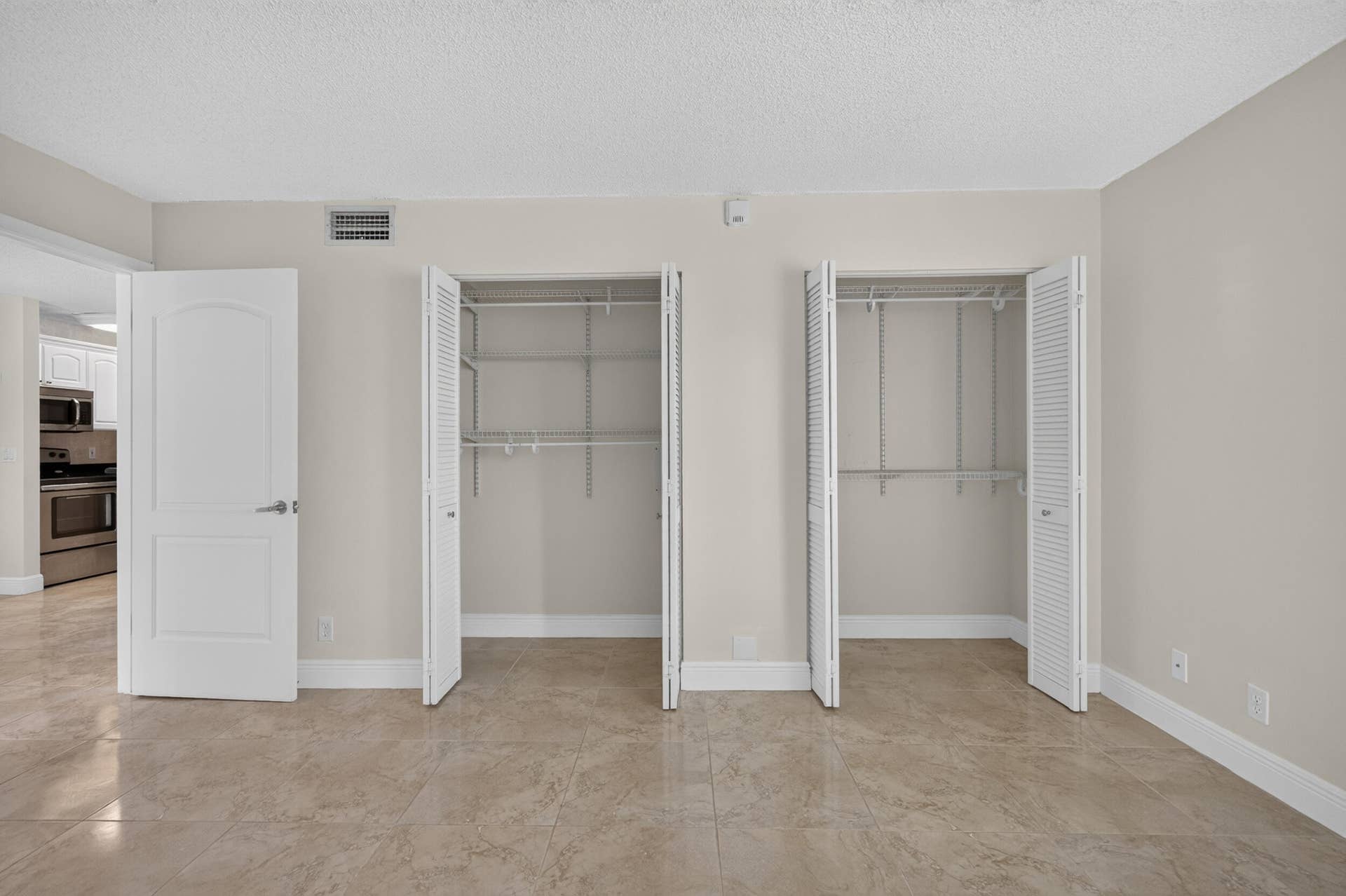 10765 CLEARY Boulevard, #307, Plantation, Plantation, FL 33324 10765 apt 307-23