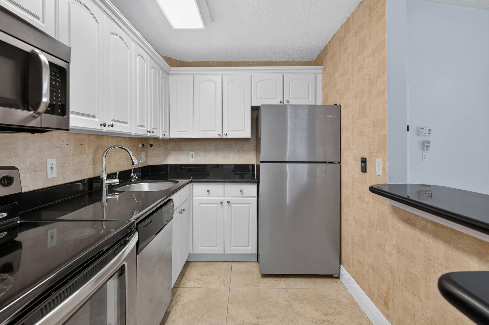 10765 CLEARY Boulevard, #307, Plantation, Plantation, FL 33324 10765 apt 307-17