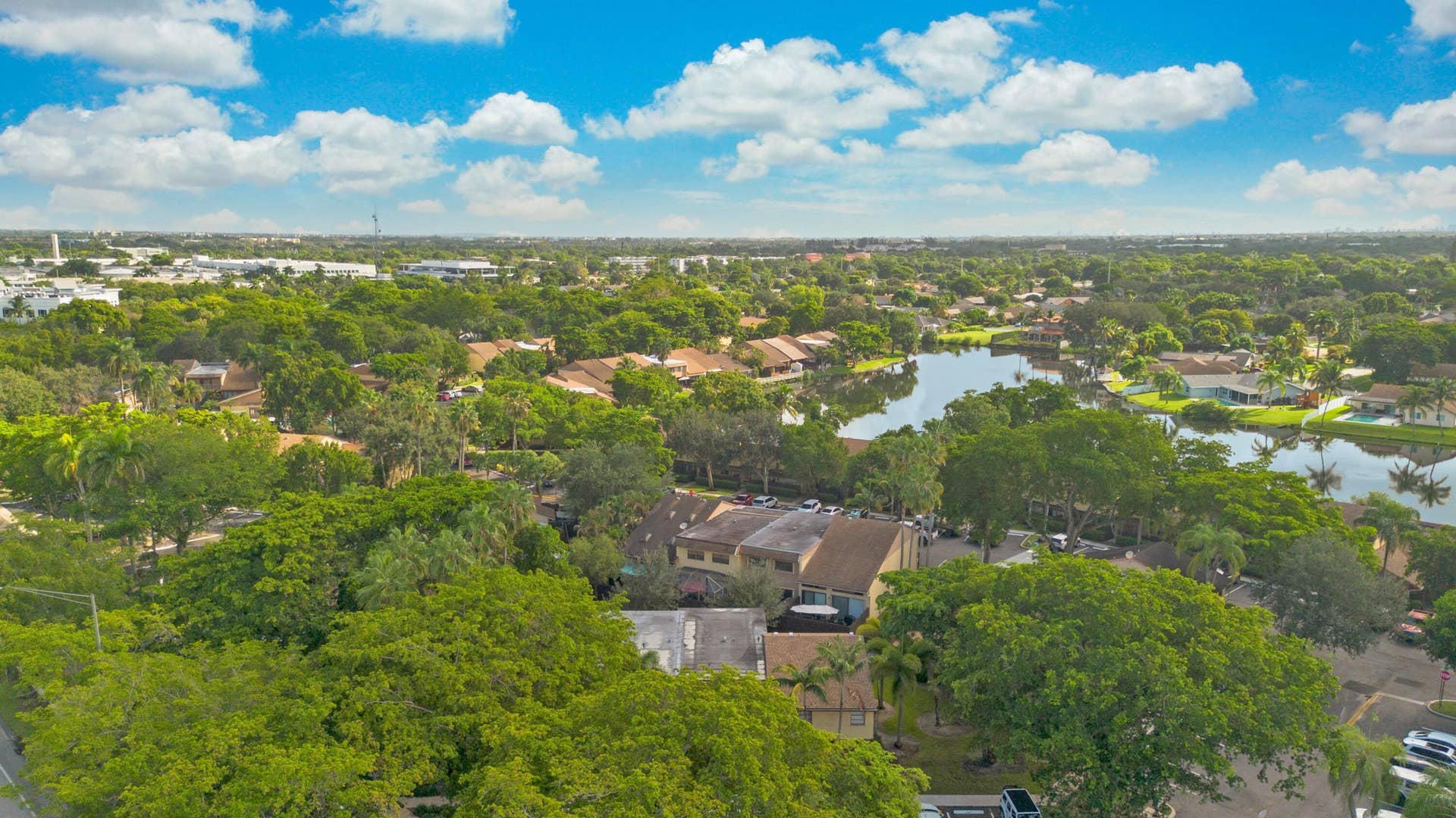 1142 N University Drive, Plantation, FL 33322 Aerial 1