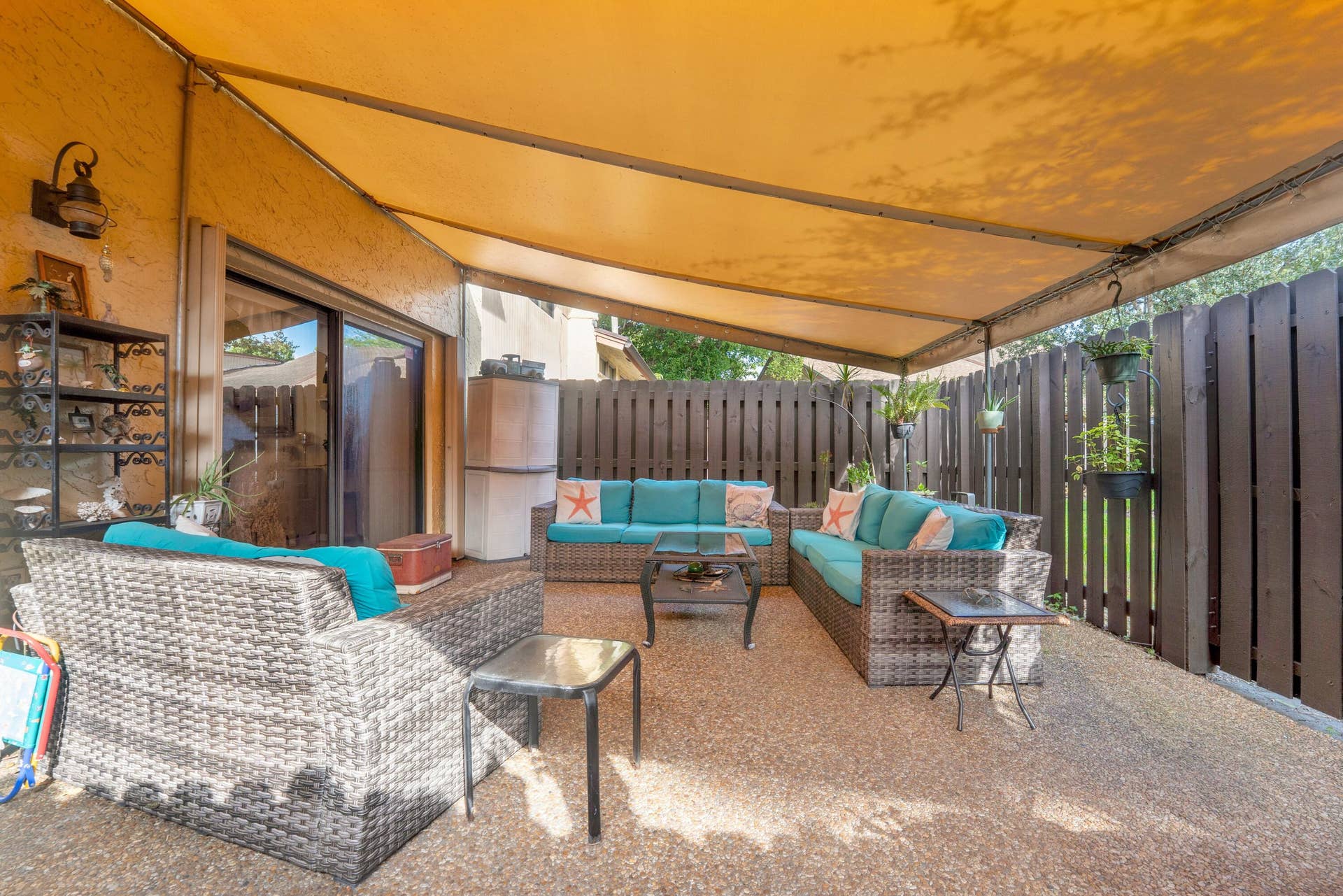 1142 N University Drive, Plantation, FL 33322 Back Patio 1